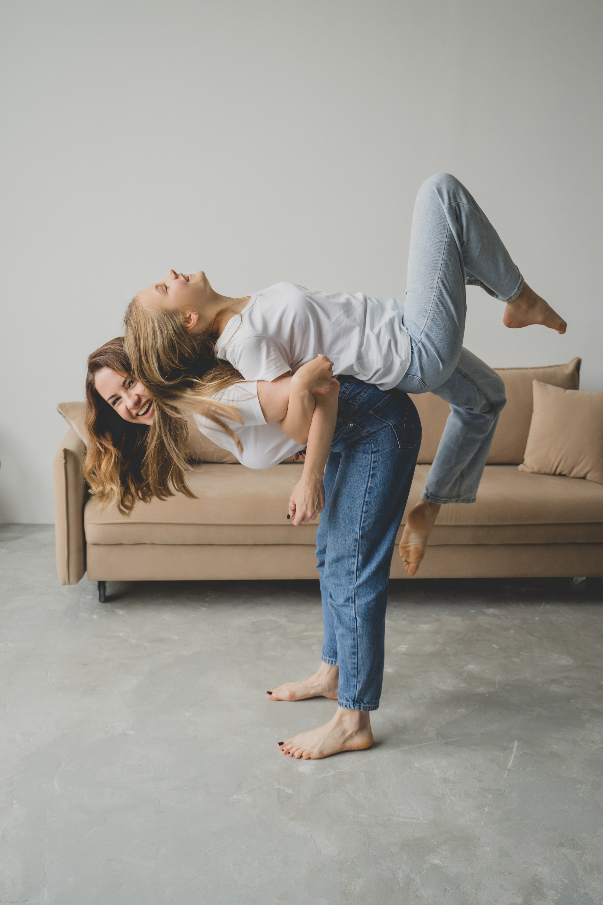 Когда две прекрасные дочери. Главная