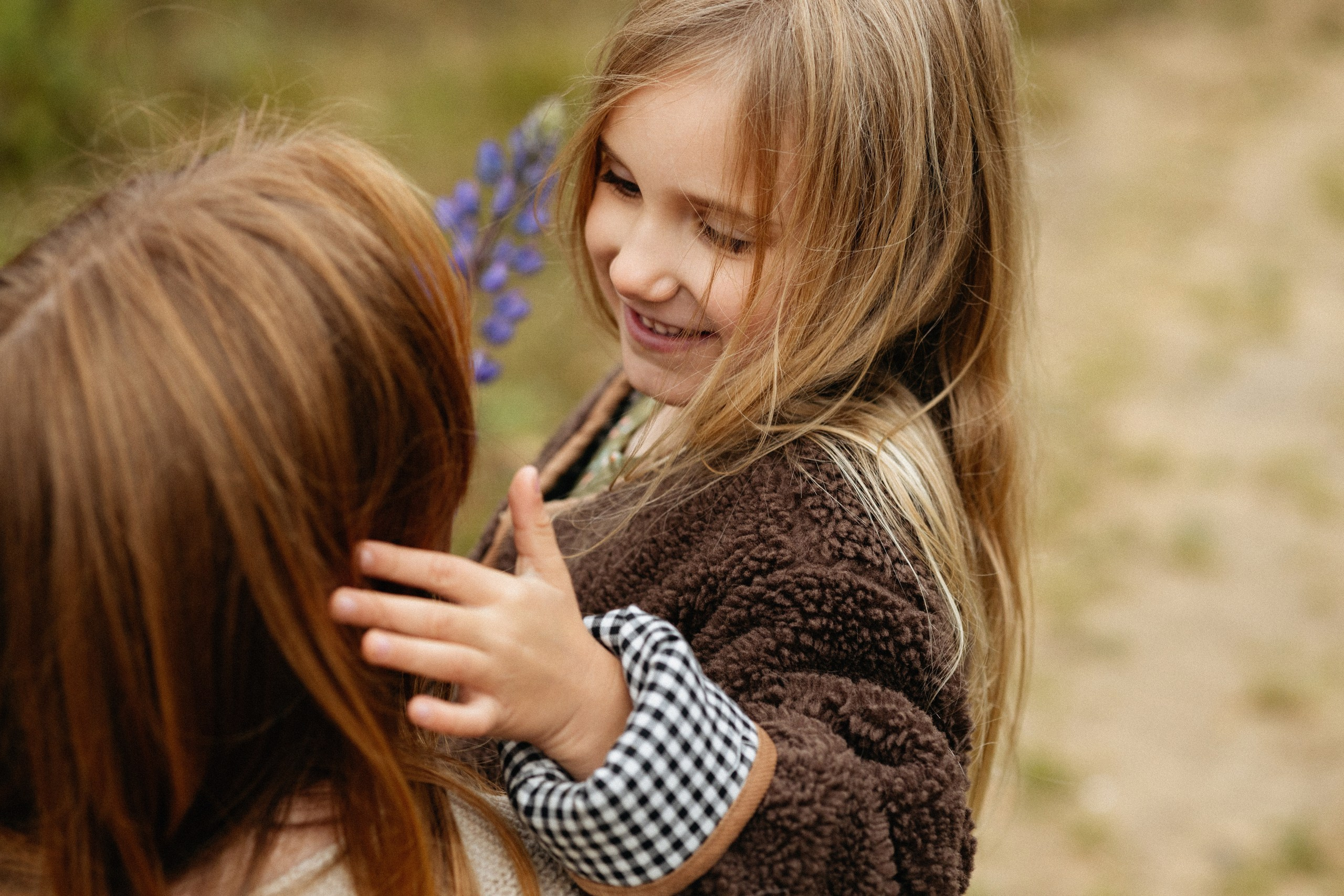 Семейная фотосессия на природе. Вера Пьянцева семейный, свадебный и парный фотограф в Санкт-Петербурге