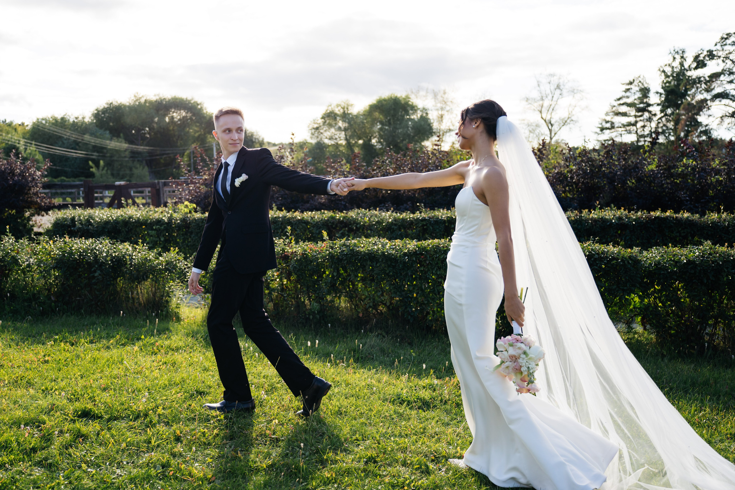 Свадебная сьемка. Видеограф и Фотограф в Челябинске Ксения и Владимир Рюмины