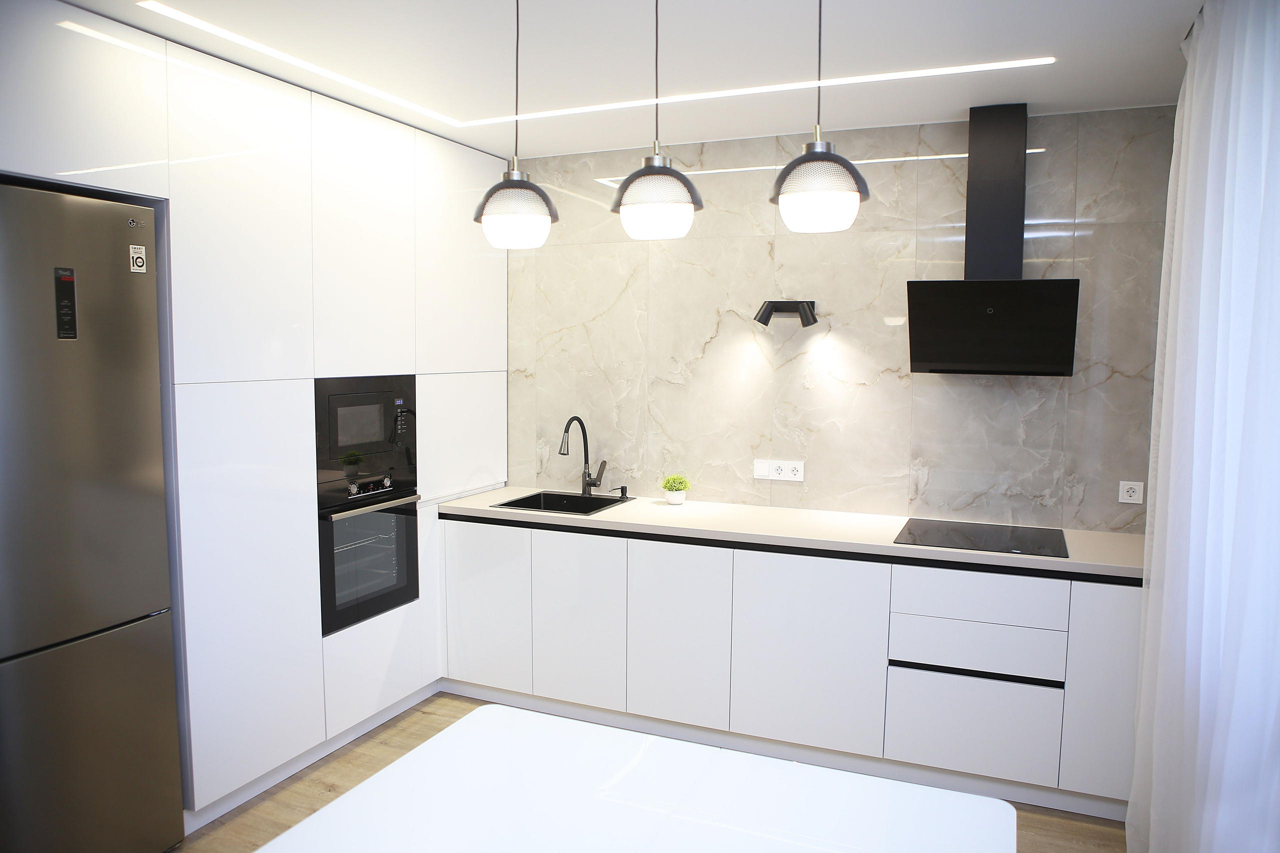 Съёмка квартиры для продажи. Свадебный и предметный фотограф Ренат Каламперов