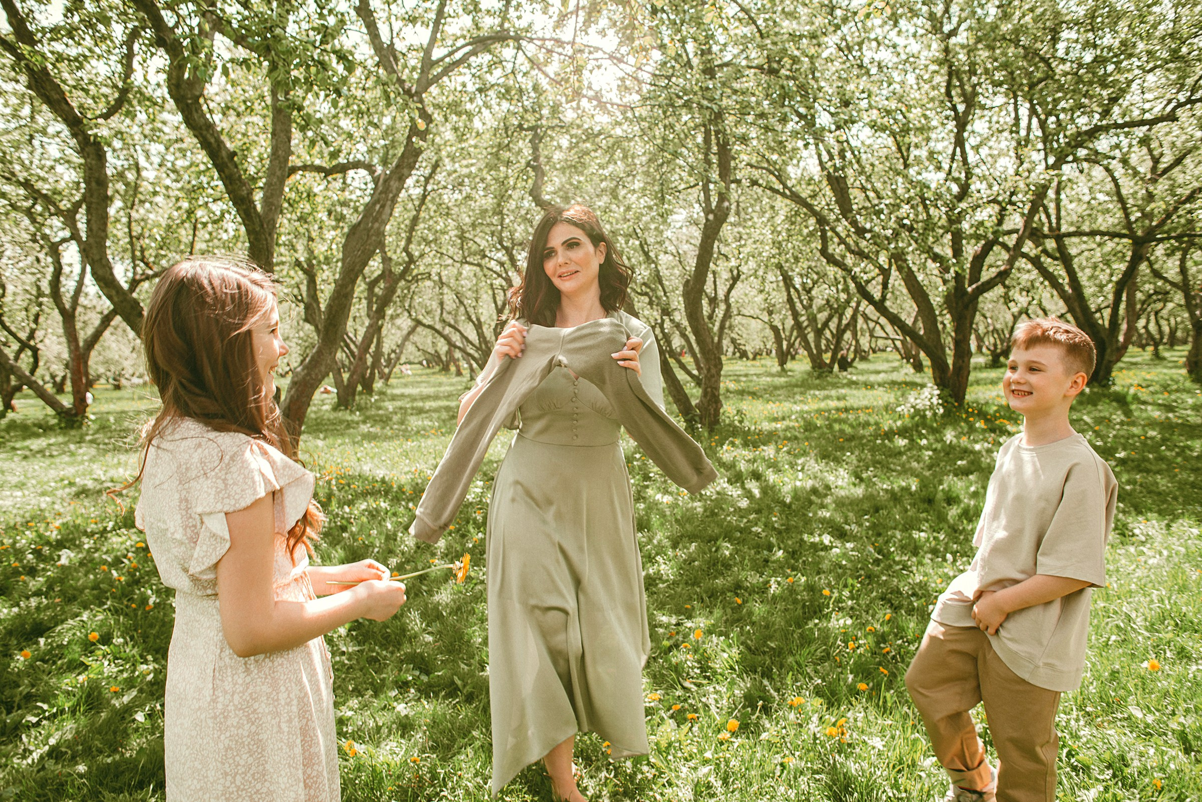 Лена и ее семья. Фотограф Шудра Яна