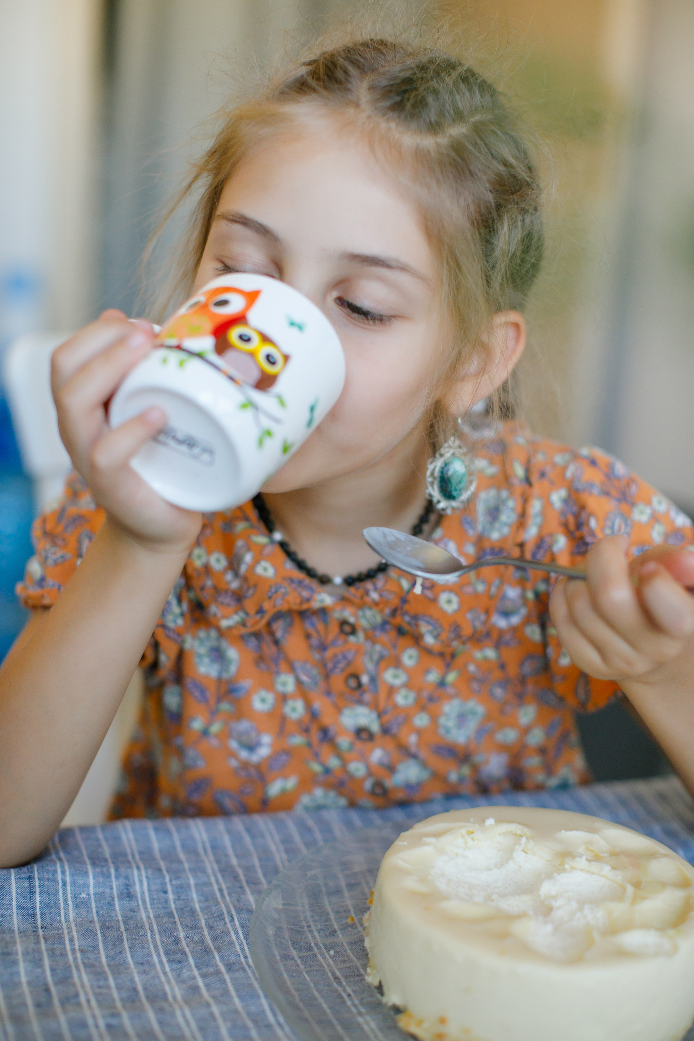 Первоклашка. Как Нюсю в школу провожали. Школьные альбомы, Семейные съемки, Портреты, Фотограф Елена Кузнецова