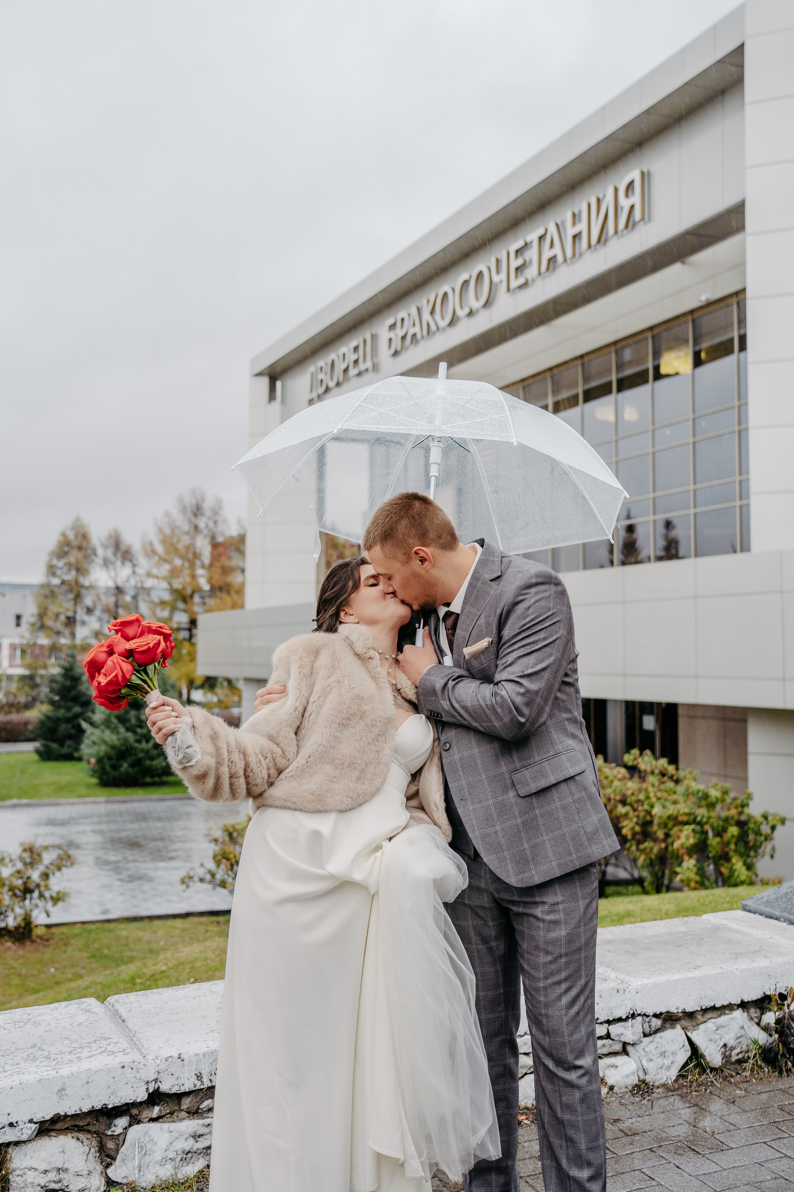 Полный свадебный день. Фотограф, видеограф и пилот дрона на Байкале