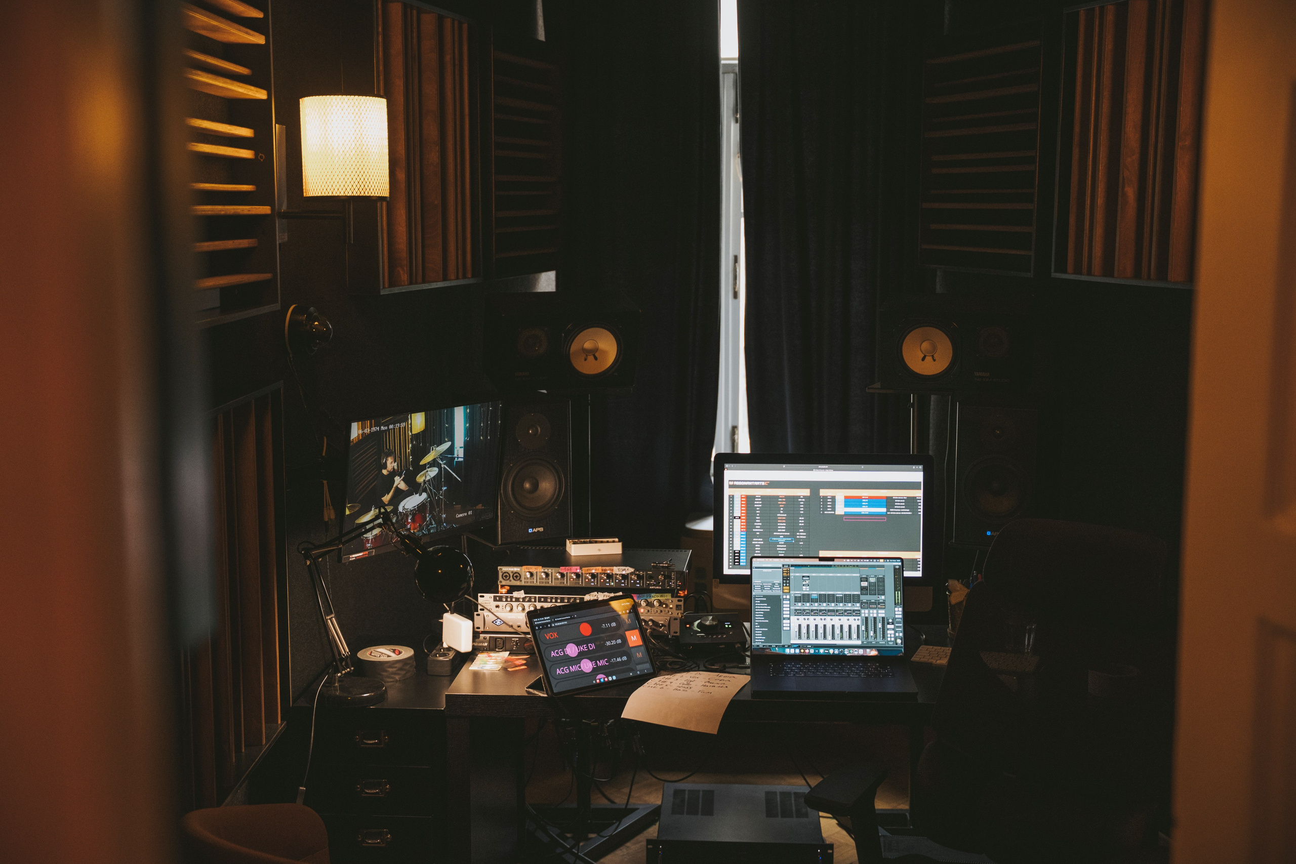 Ст. звукозаписи/бэки_1868. Портретный фотограф в Смоленске и Москве Мария Громова