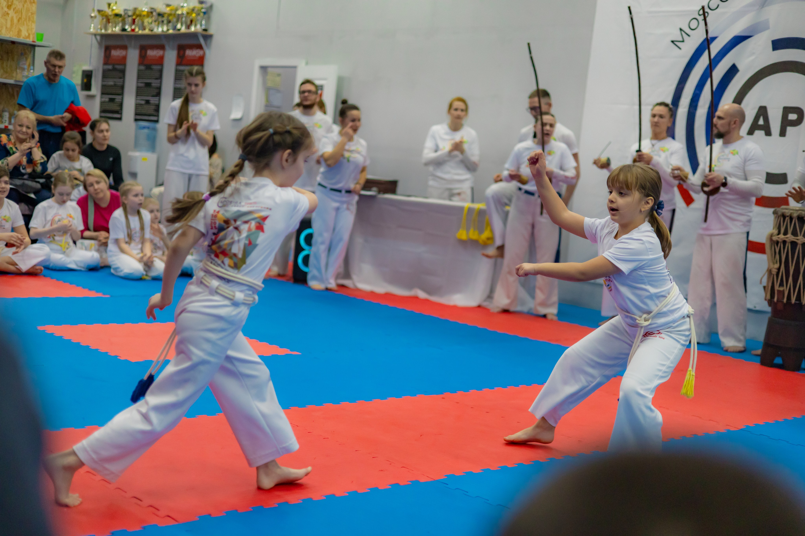 Капоэйра 2 Церемония вручения и смены поясов в Зеленограде. Детский и семейный фотограф Евгения Вахнеева Москва Зеленоград