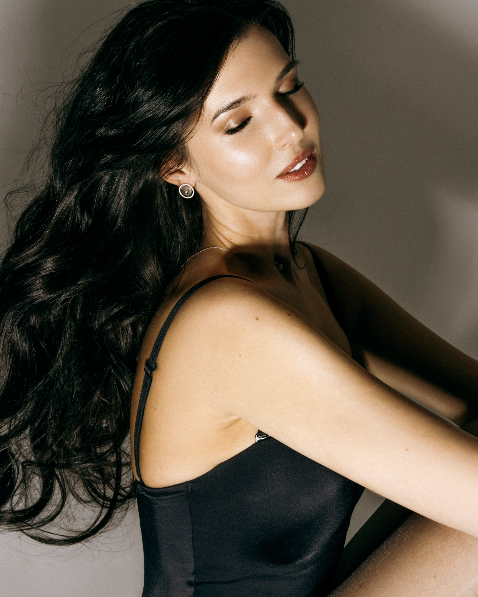 Zhenya. Фотограф для людей и их брендов