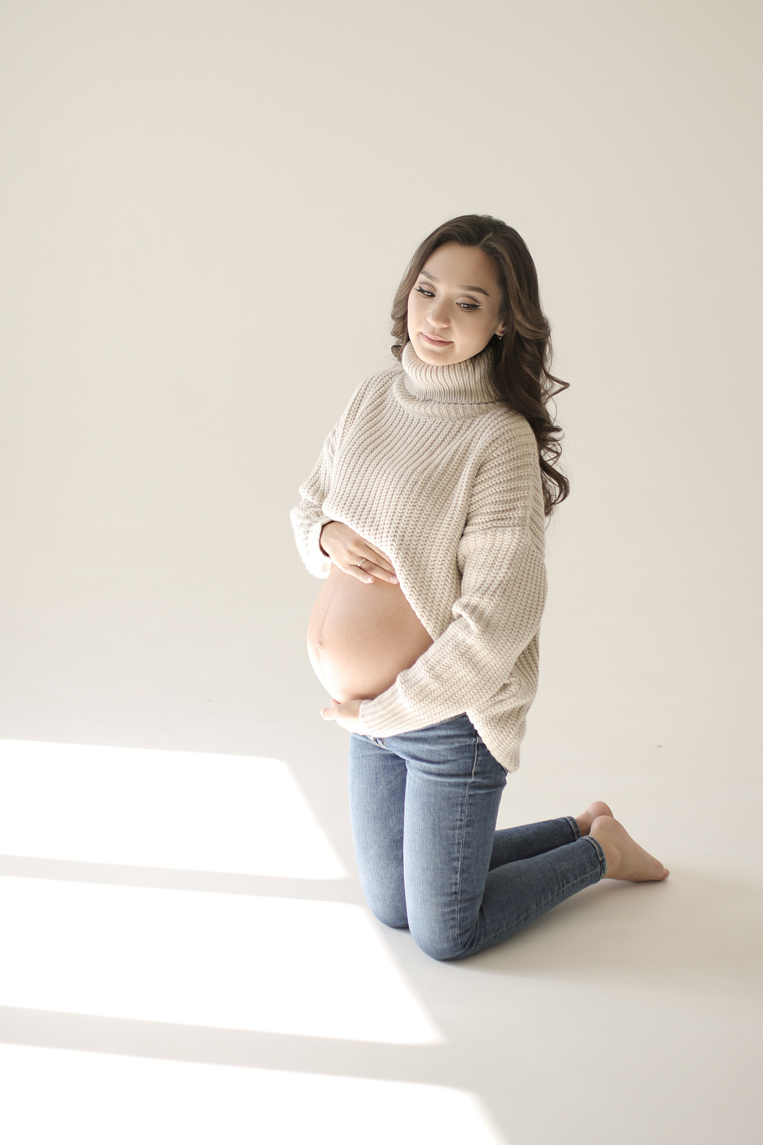 Евгения Ли. Фотостудия Алматы — 2 Stula.Studio | Аренда залов