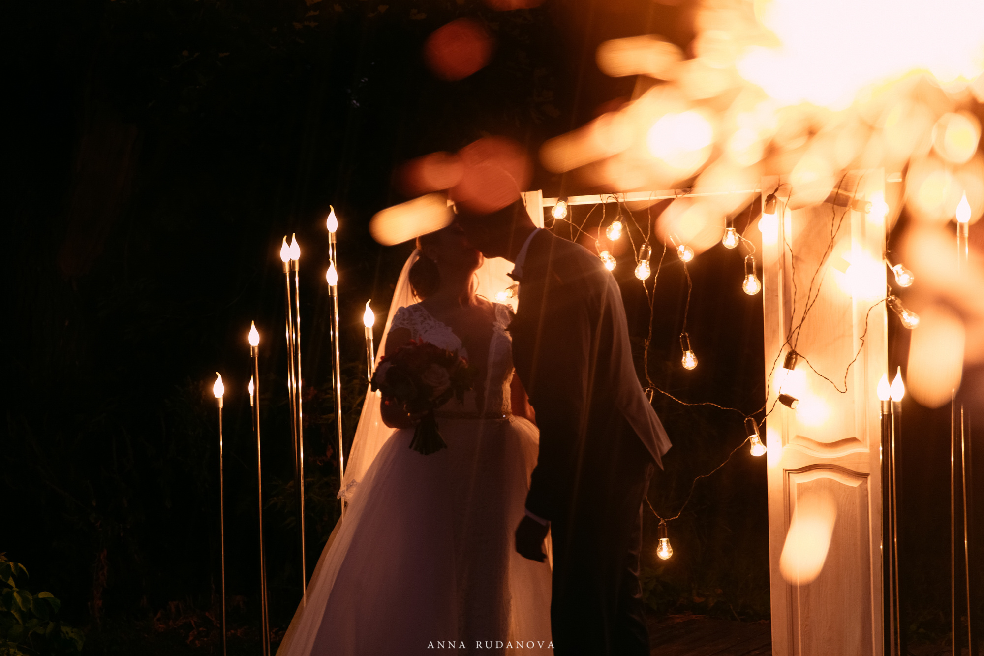 Фотограф Анна Руданова. Свадебная фотосессия в Усадьбе Рукавишниковых