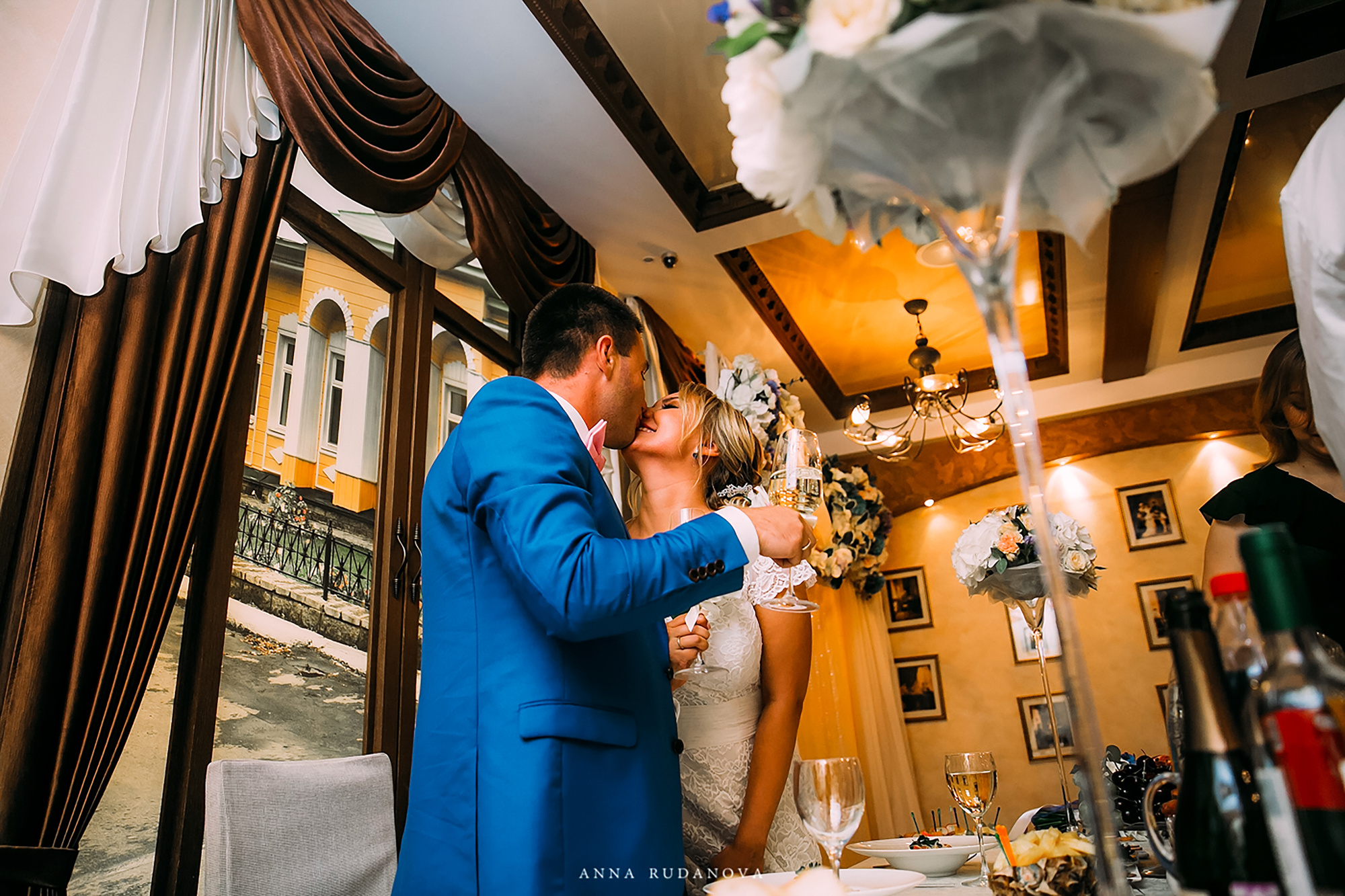 Отель Реавиль Арзамас. Руданова Анна фотограф. Свадебный фотограф в Нижнем Новгороде, Москве, Саранске, Владимире. Я, свадебный и семейный фотограф Анна Руданова, помогу вам сделать неоценимый вклад в историю потомков. Вы получите универсальное средство укрепления семьи, ведь на моих снимках всегда присутствуют нежность, поддержка и сила настоящей любви. Вне зависимости от типа работы – фотосессии для беременных, свадебной фотосессии или детской фотосессии – я сохраняю свой авторский стиль художественной фотосъемки.