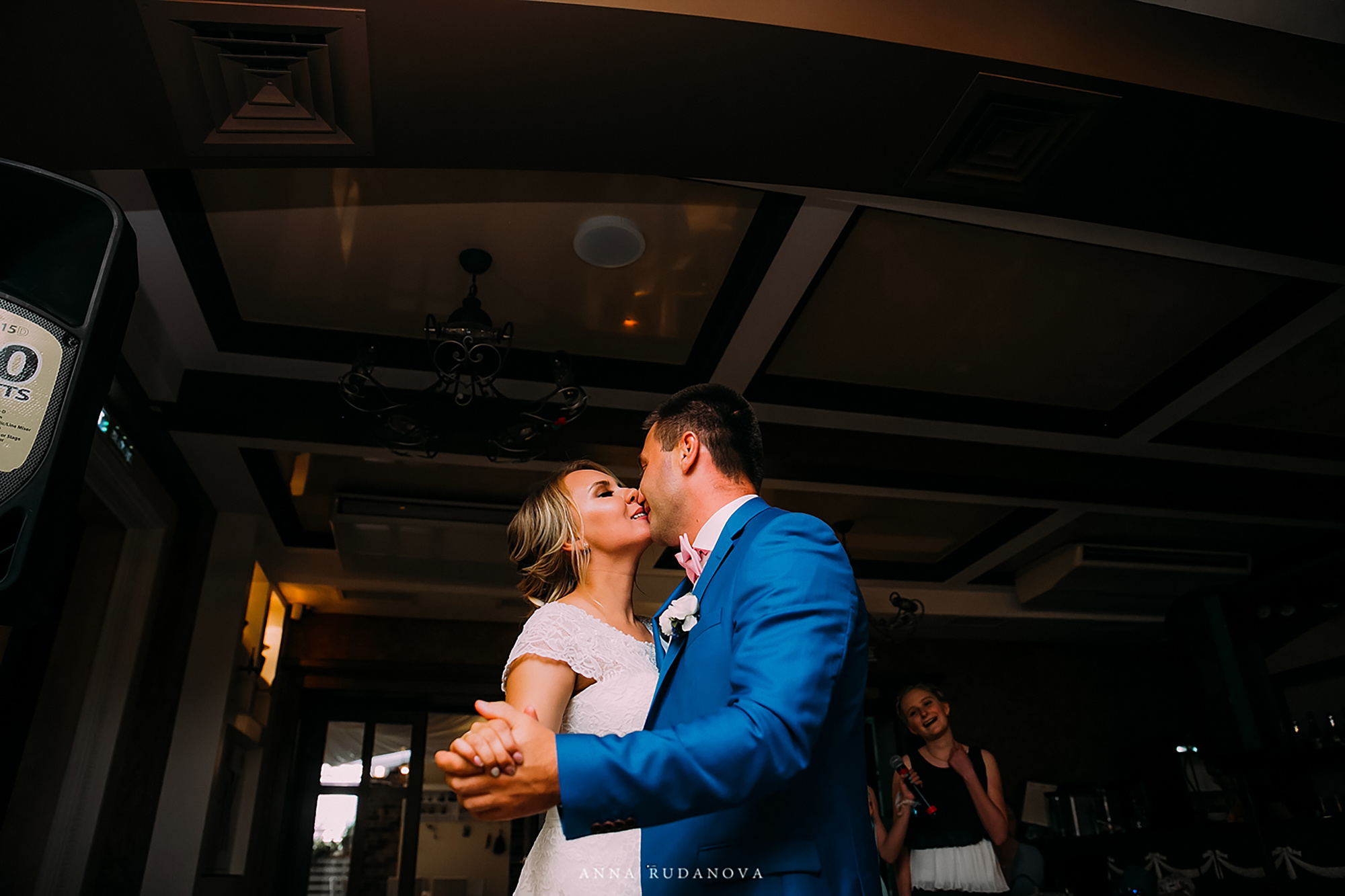 Отель Реавиль Арзамас. Руданова Анна фотограф. Свадебный фотограф в Нижнем Новгороде, Москве, Саранске, Владимире. Я, свадебный и семейный фотограф Анна Руданова, помогу вам сделать неоценимый вклад в историю потомков. Вы получите универсальное средство укрепления семьи, ведь на моих снимках всегда присутствуют нежность, поддержка и сила настоящей любви. Вне зависимости от типа работы – фотосессии для беременных, свадебной фотосессии или детской фотосессии – я сохраняю свой авторский стиль художественной фотосъемки.