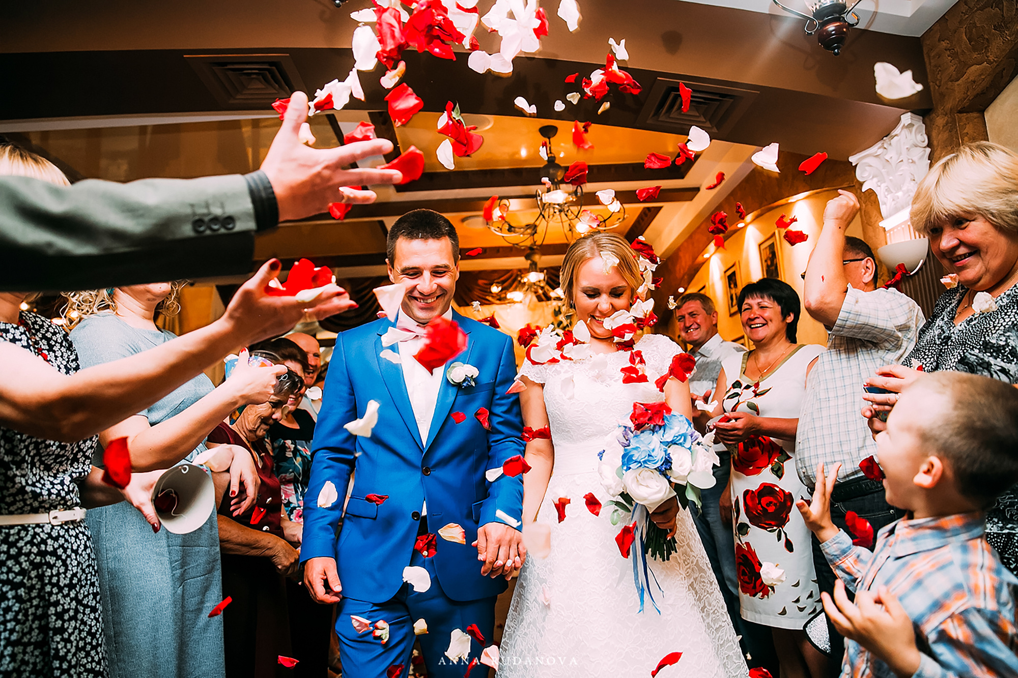 Отель Реавиль Арзамас. Руданова Анна фотограф. Свадебный фотограф в Нижнем Новгороде, Москве, Саранске, Владимире. Я, свадебный и семейный фотограф Анна Руданова, помогу вам сделать неоценимый вклад в историю потомков. Вы получите универсальное средство укрепления семьи, ведь на моих снимках всегда присутствуют нежность, поддержка и сила настоящей любви. Вне зависимости от типа работы – фотосессии для беременных, свадебной фотосессии или детской фотосессии – я сохраняю свой авторский стиль художественной фотосъемки.