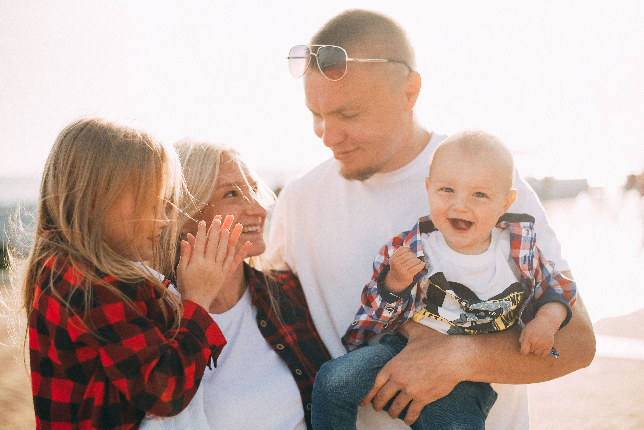 Фотосессия в Сириусе набережная олимпийского парка. Фотограф в Сочи — Маргарита Поганова