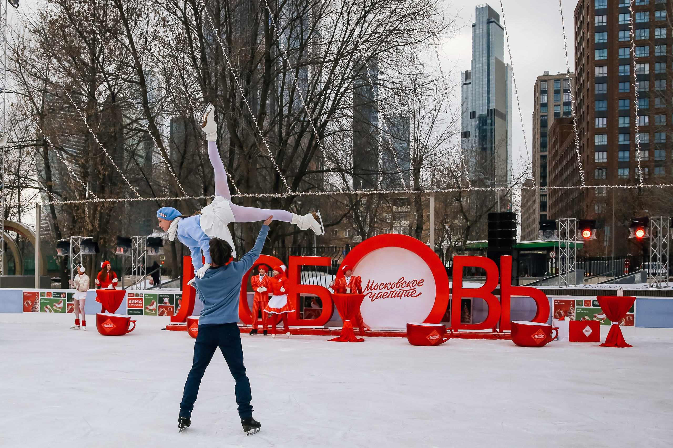 Ледовое шоу Сити каток Московское Чаепитие. Фотограф и видеограф Анна Домашенко