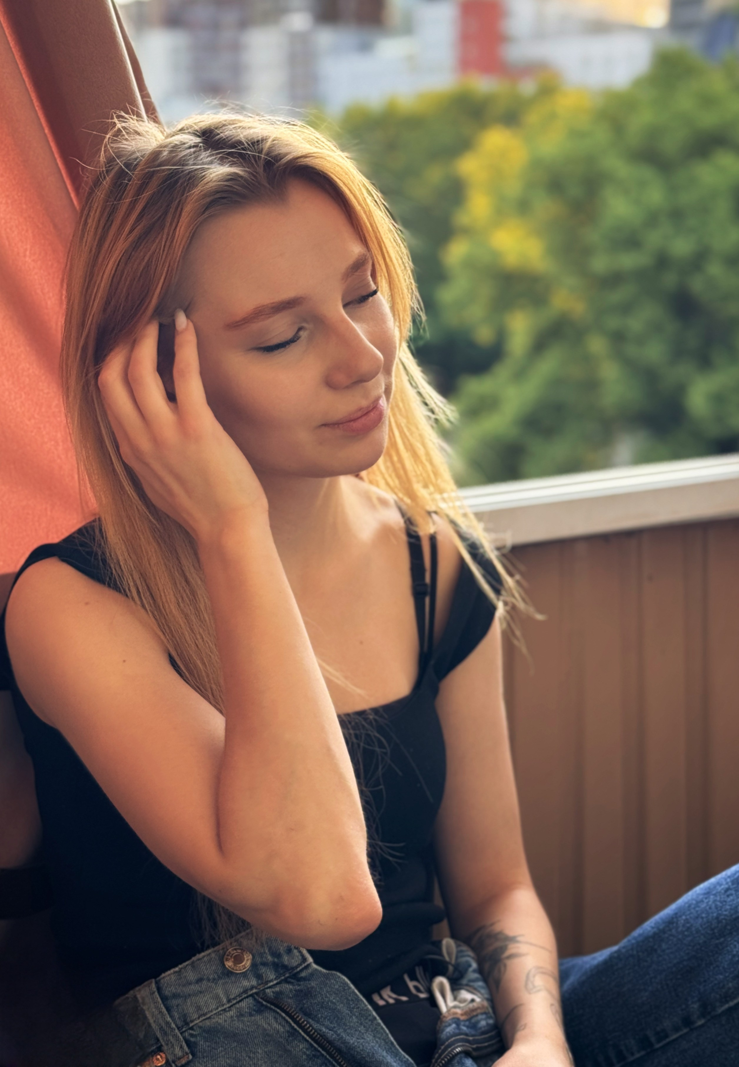 Режиссер Арсений Ганчуков, полный метр «Московские твари». Фотограф, оператор и рилсмейкер в Москве — Ася Палагута