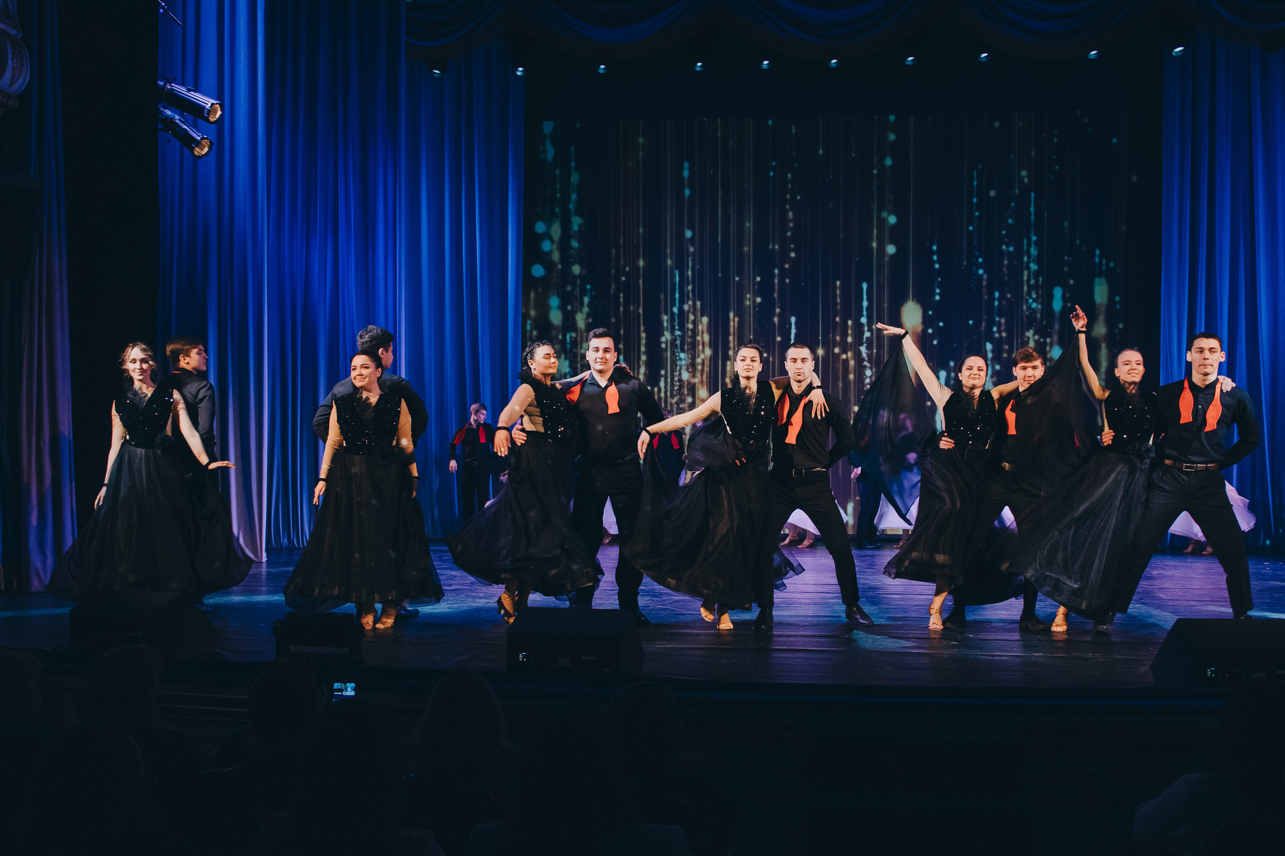 Танцевальный концерт. Фотограф в Иркутске Анна Мирошникова