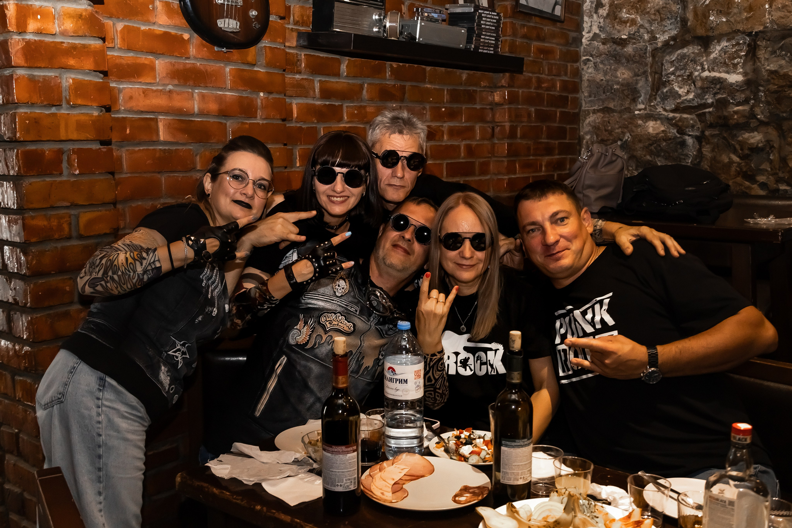 День Рождения Алексея в баре «Белая Лошадь». Фотограф в Волгограде Норченко Светлана