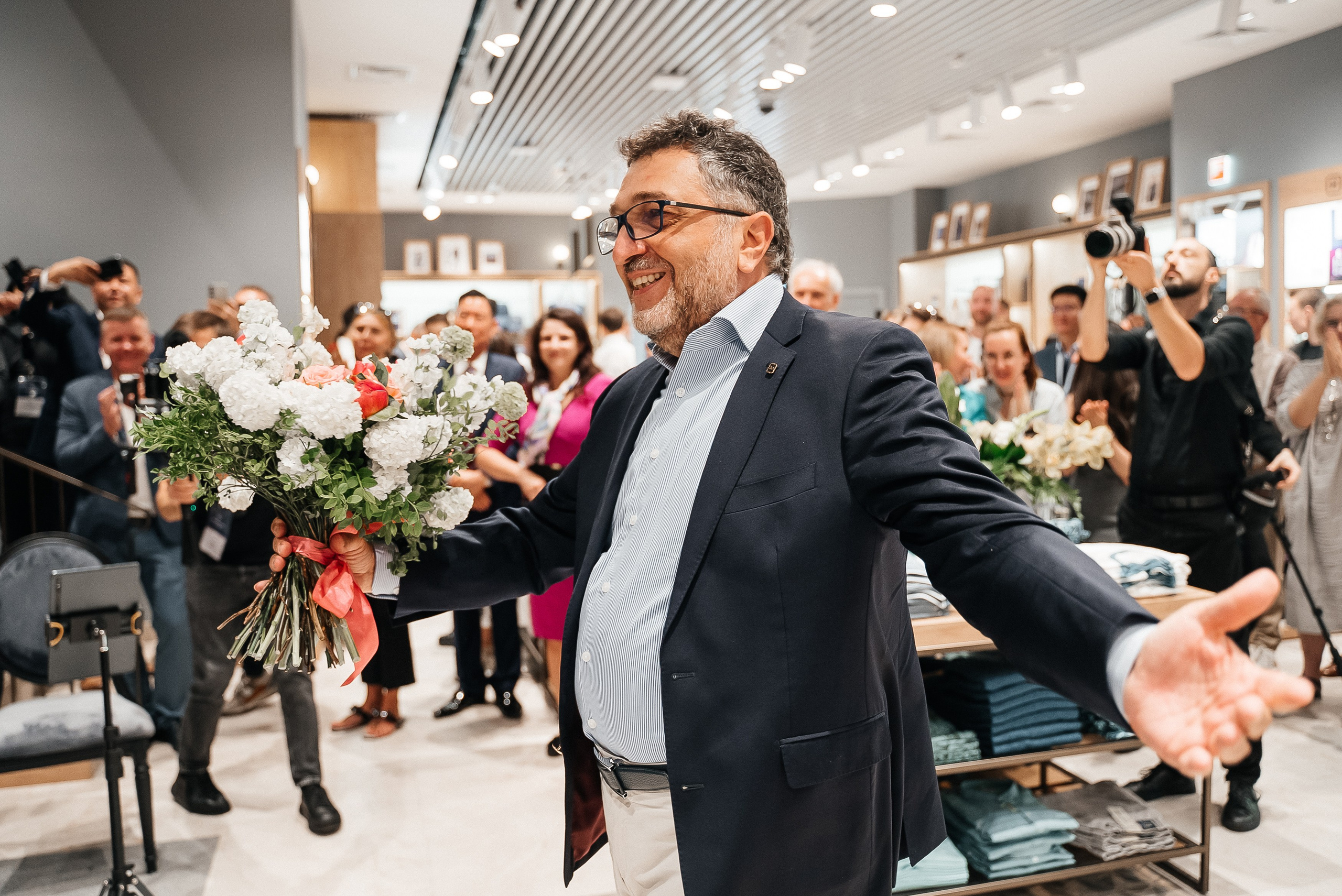 Henderson. Павел Краснов — Свадебный и репортажный фотограф в Москве