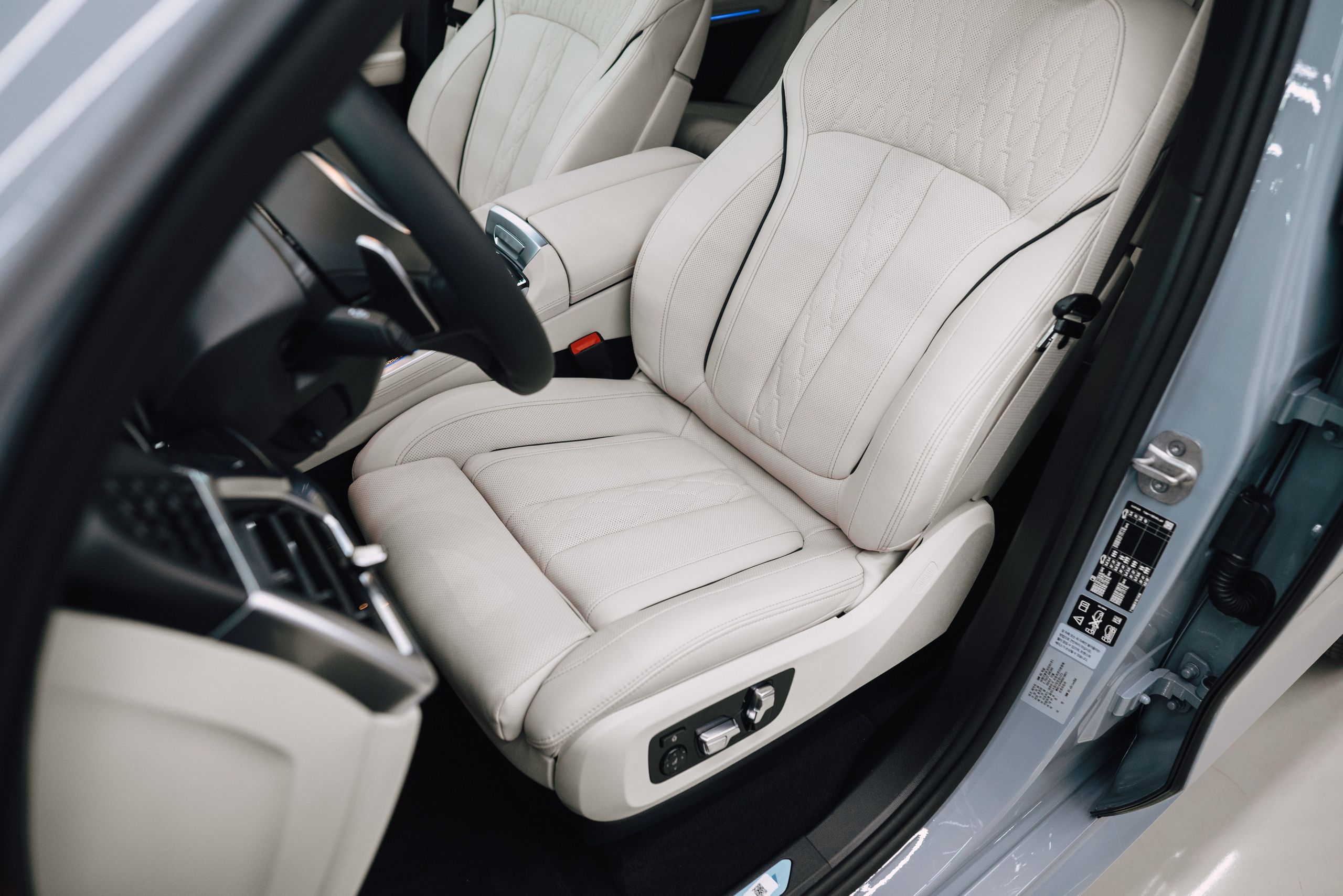 BMW X5 30d. DeLorein