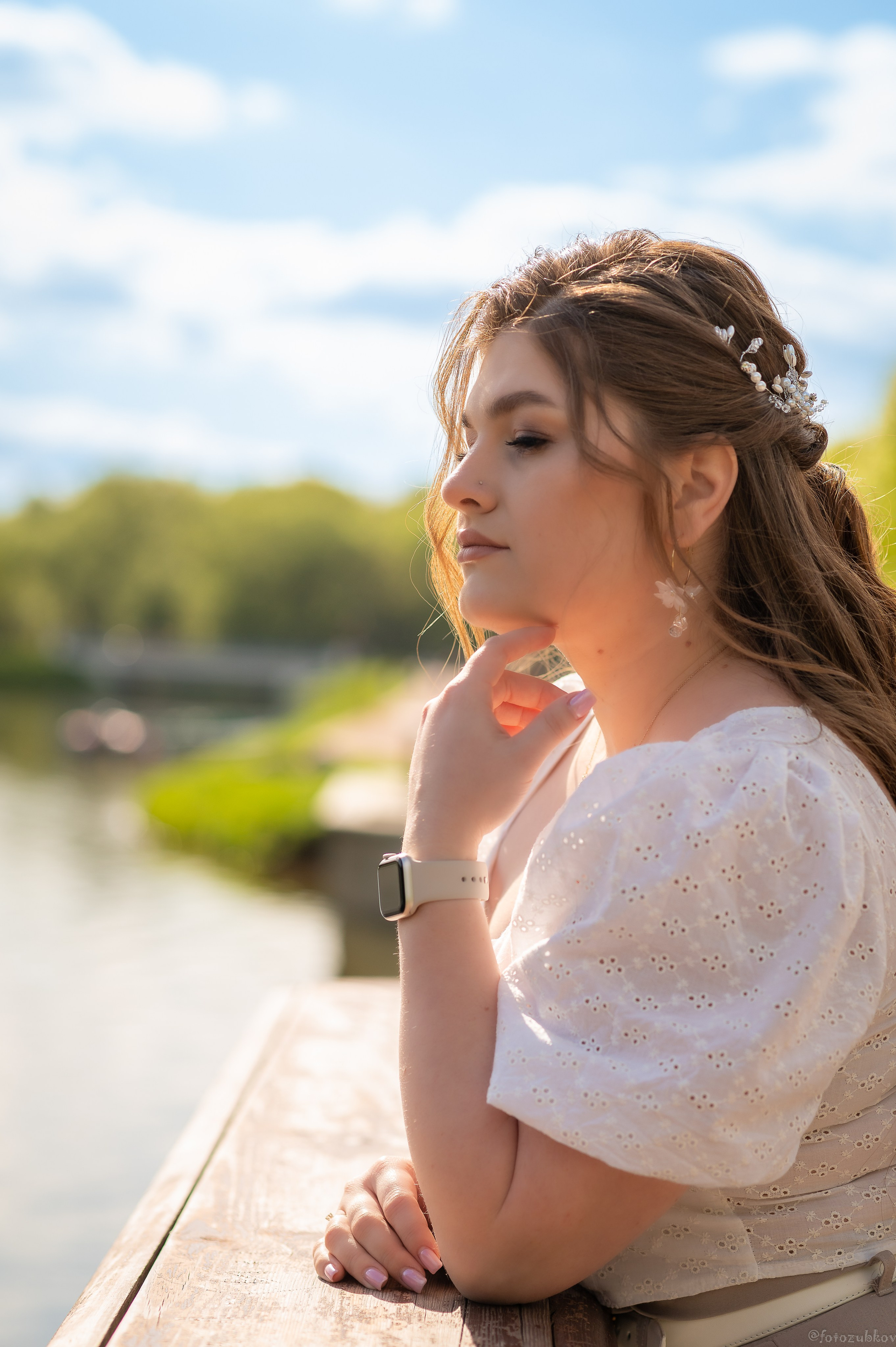 Красивая девушка в Царицыно