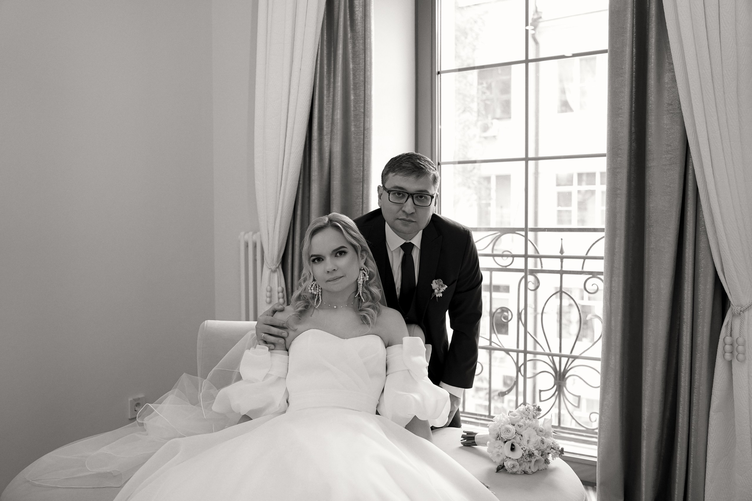 Свадебная фотосессия «4 часа». Отель Резиденция в Ростове-на-Дону. Кадры молодоженов на природе. Фотосессия банкета 1 час. Свадебный фотограф в Ростове-на-Дону. Таинство Крещения и Венчания, семейные фотосессии. Алёна Чёботова