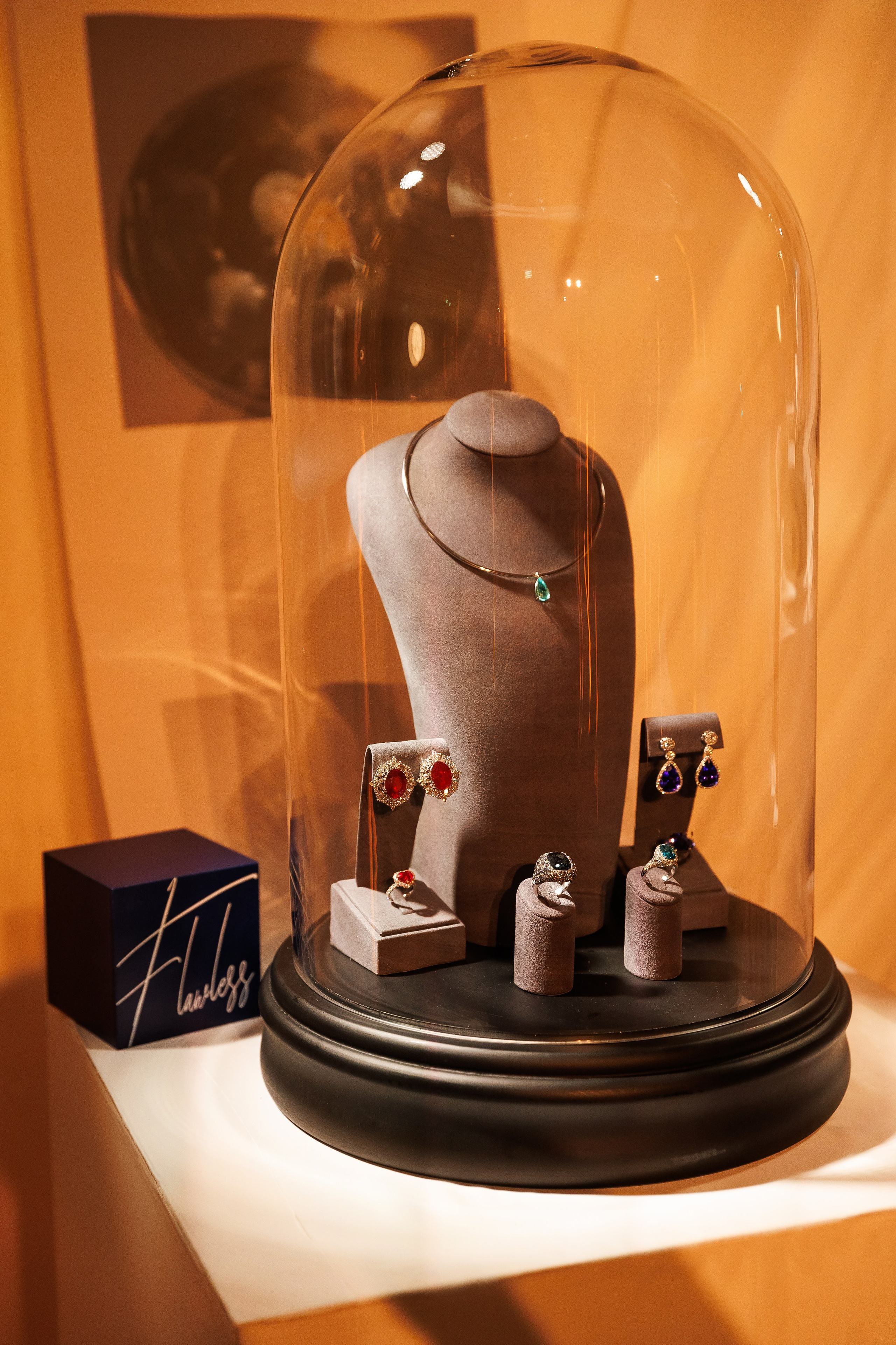 Flawless: Предновогодний Ювелирный Вечер