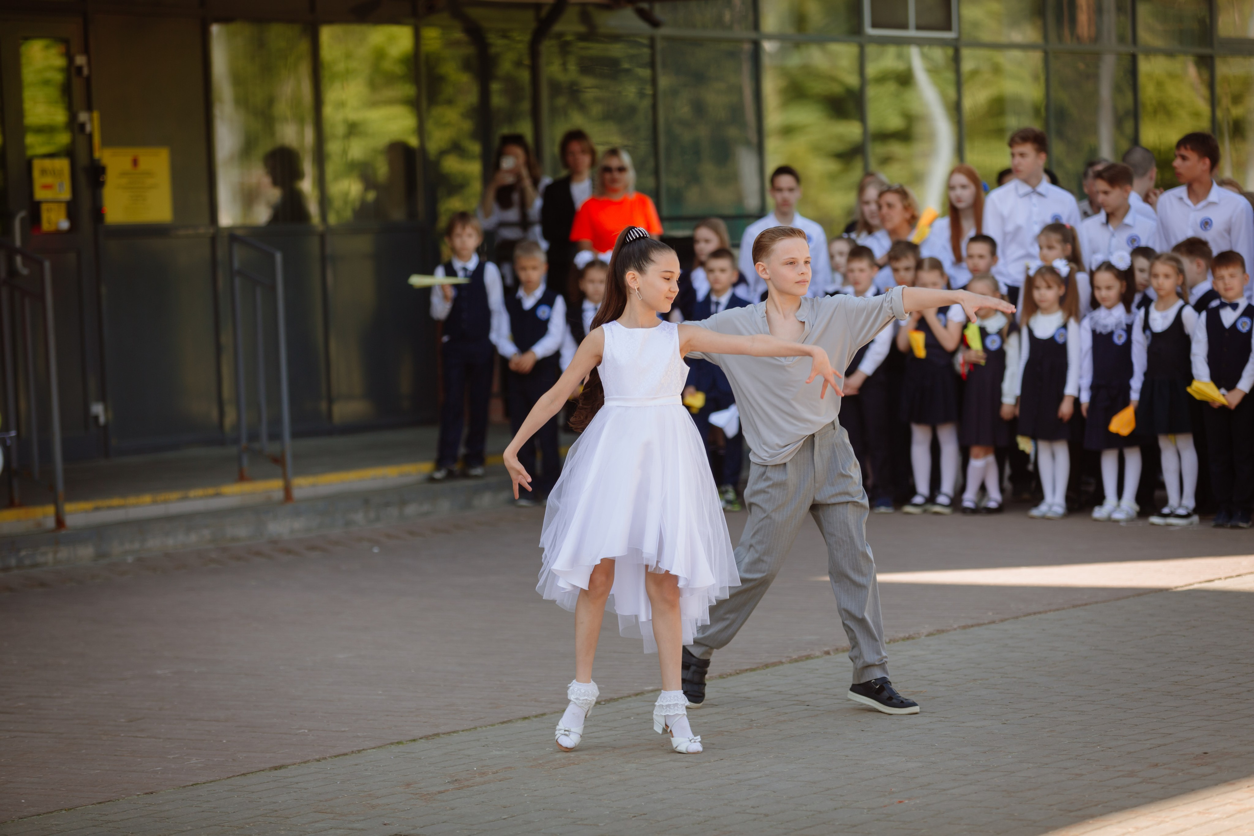 Последний звонок 2024 (2 часа фотосъемки). Профессиональный фотограф Надежда Антонова