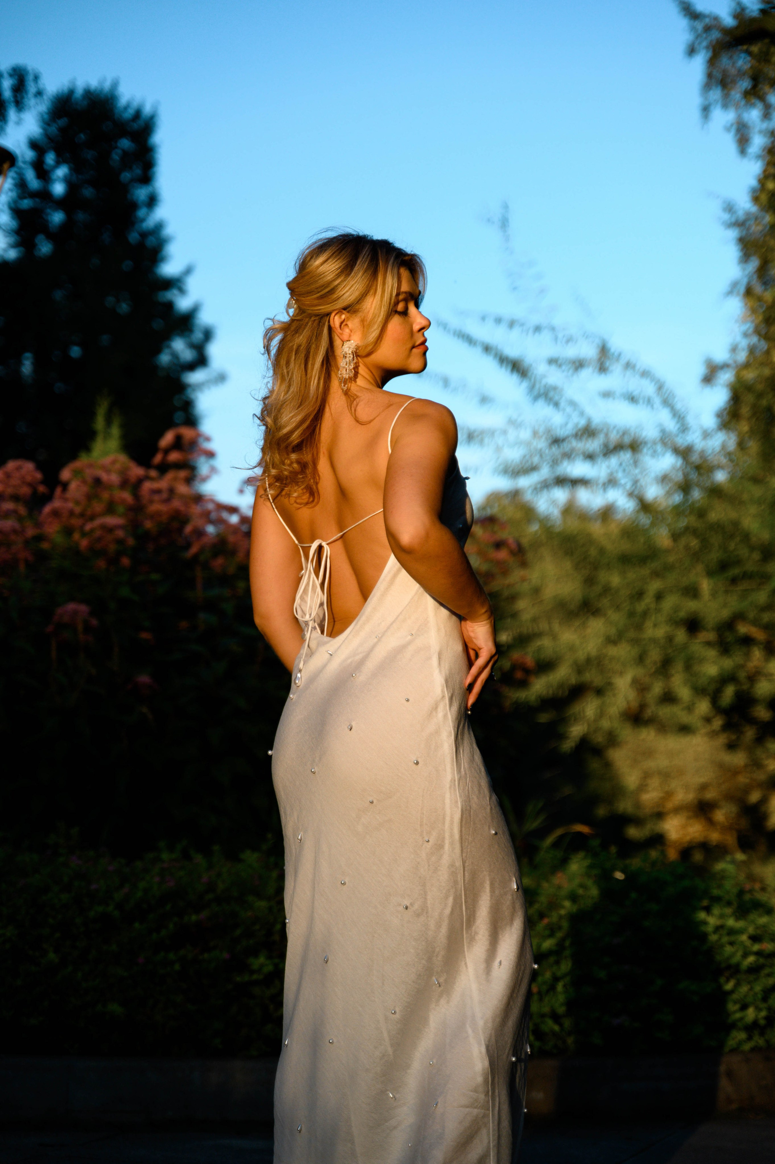 Лена в ботаническом Саду. Портретный и Фитнес фотограф в Москве Владислава Рыбалкина