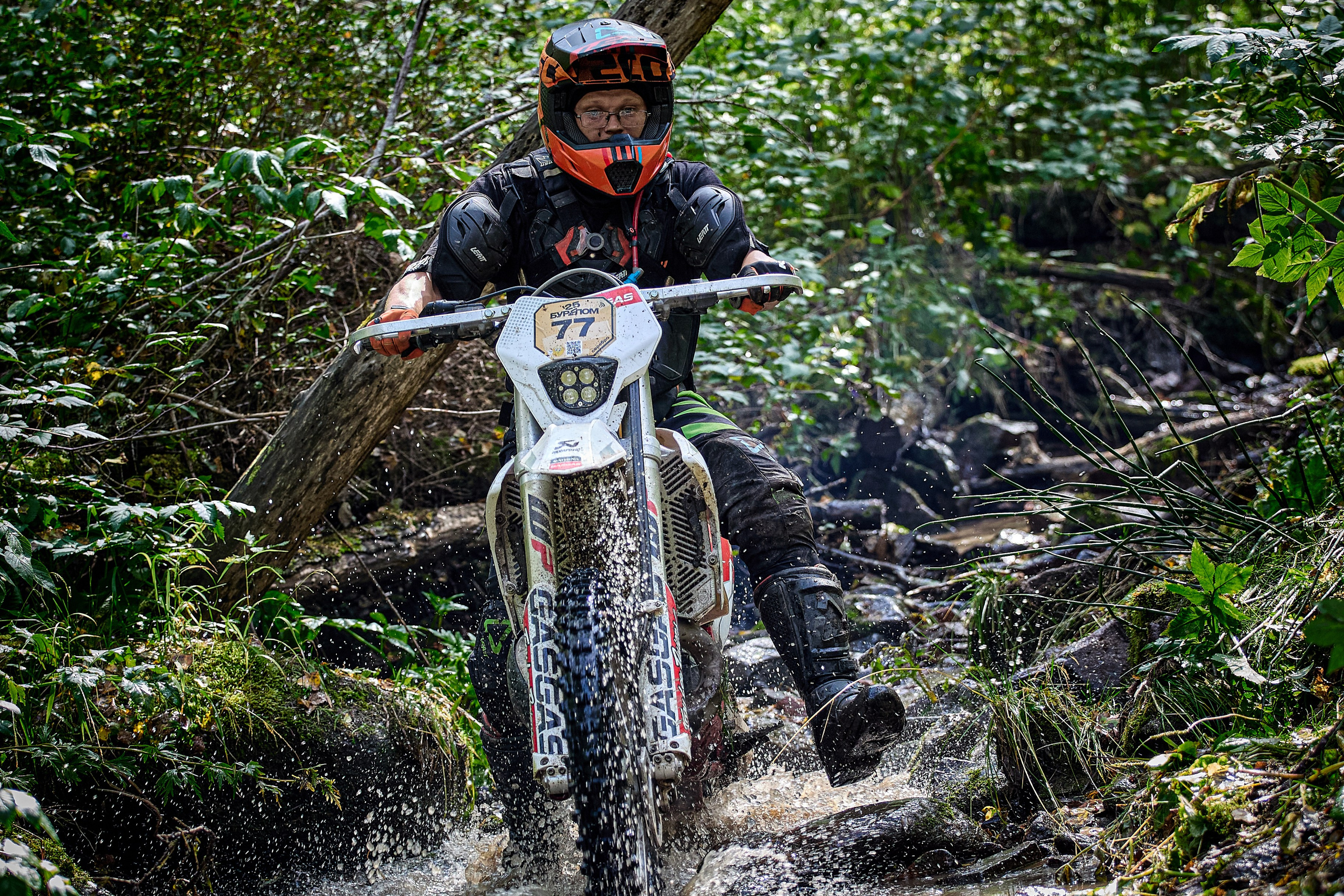 БУРЕЛОМ 2025 чемпионат Сибири по Эндуро. Фотограф Москва Concerts photo / Fashion photо