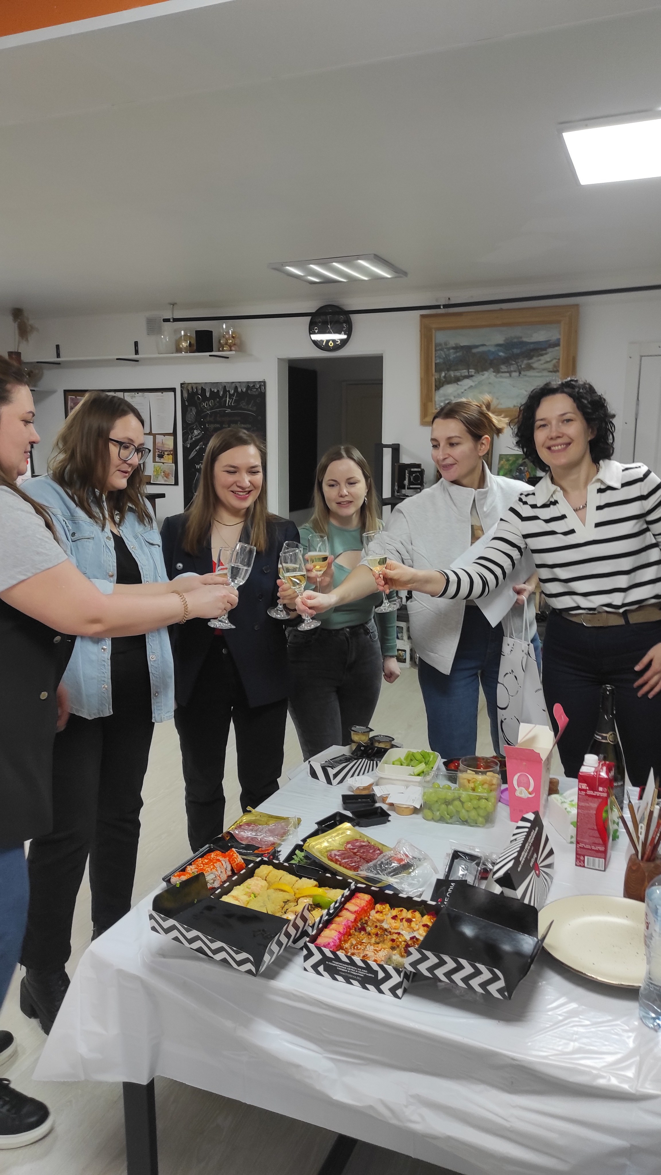 Арт-вечеринки. Арт-вечеринки и мастер-классы в Москве для взрослых и детей