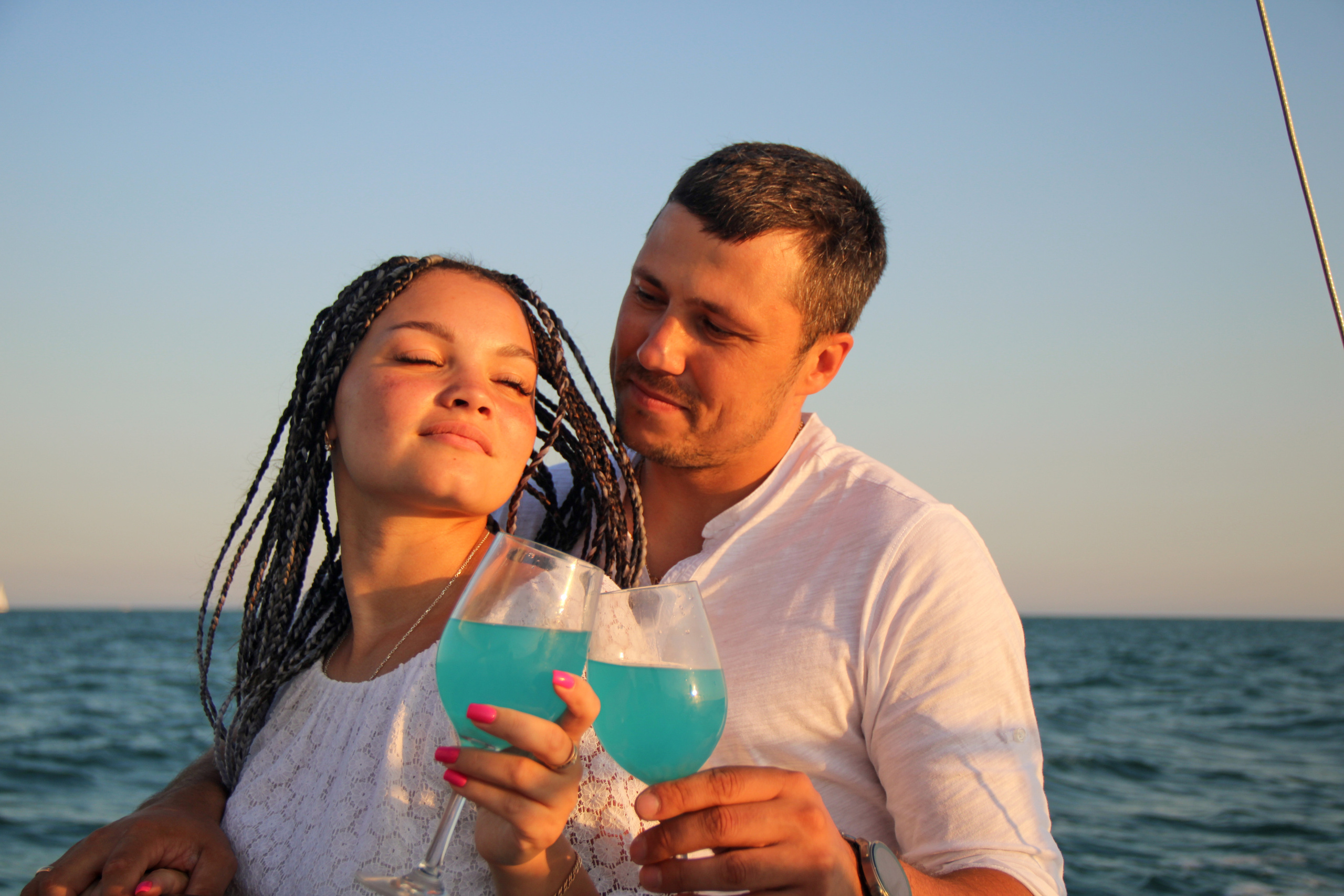 Love Story Фотосессии в сочи Адлер Красная поляна. Фотограф в Сочи Фотосессии на яхтах Дмитрий Пальма