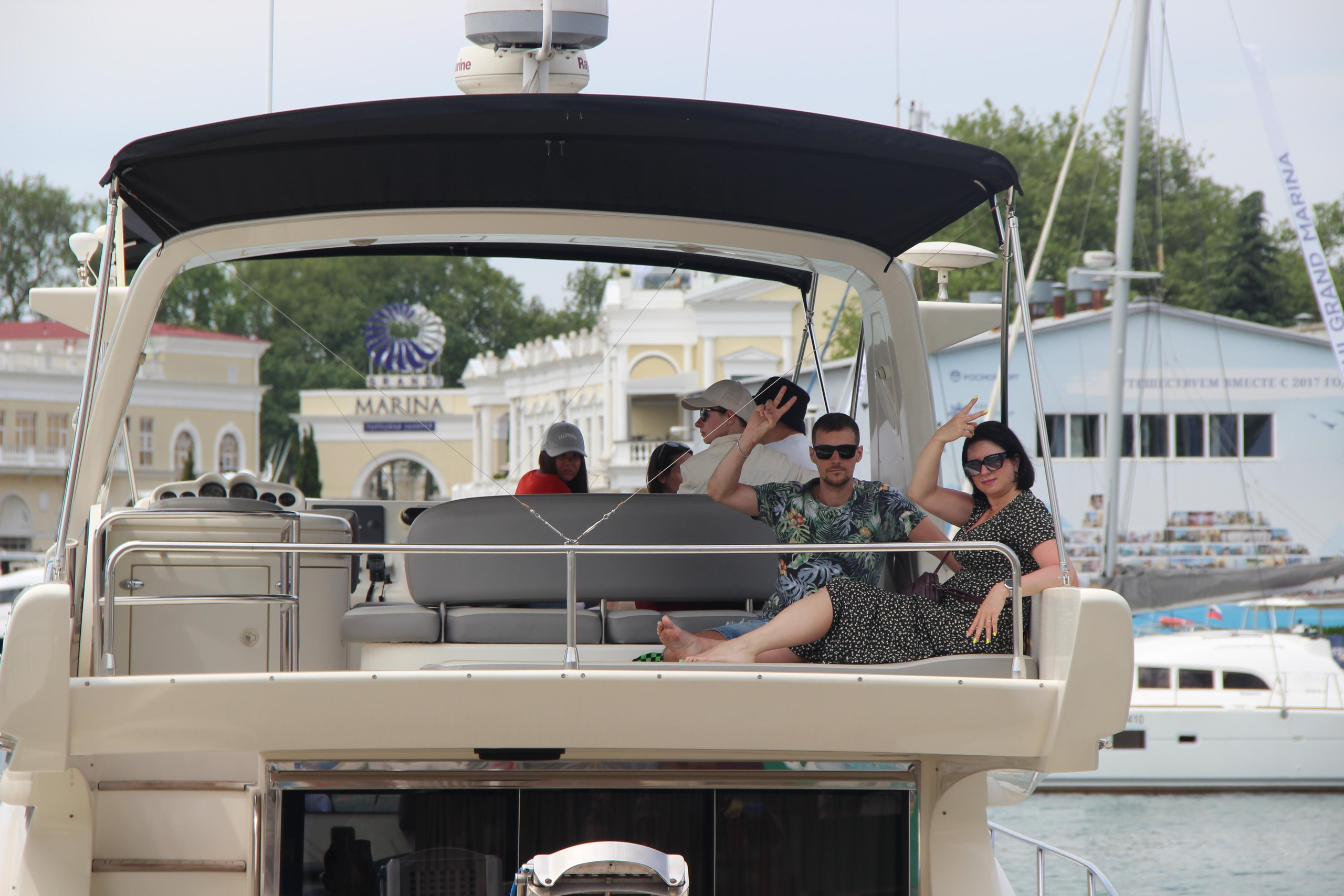 Мои довольные гости. Фотограф в Сочи Фотосессии на яхтах Дмитрий Пальма