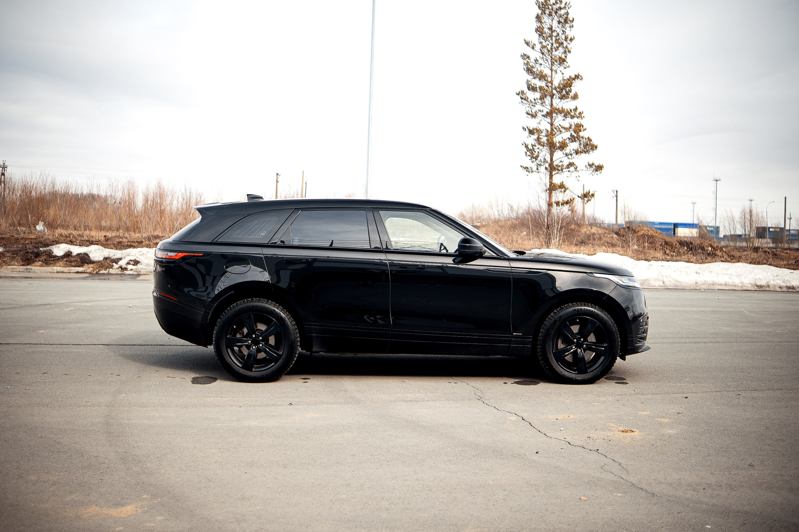 RANGE ROVER VELAR. Фотограф в Новосибирске Владислав Унтерберг