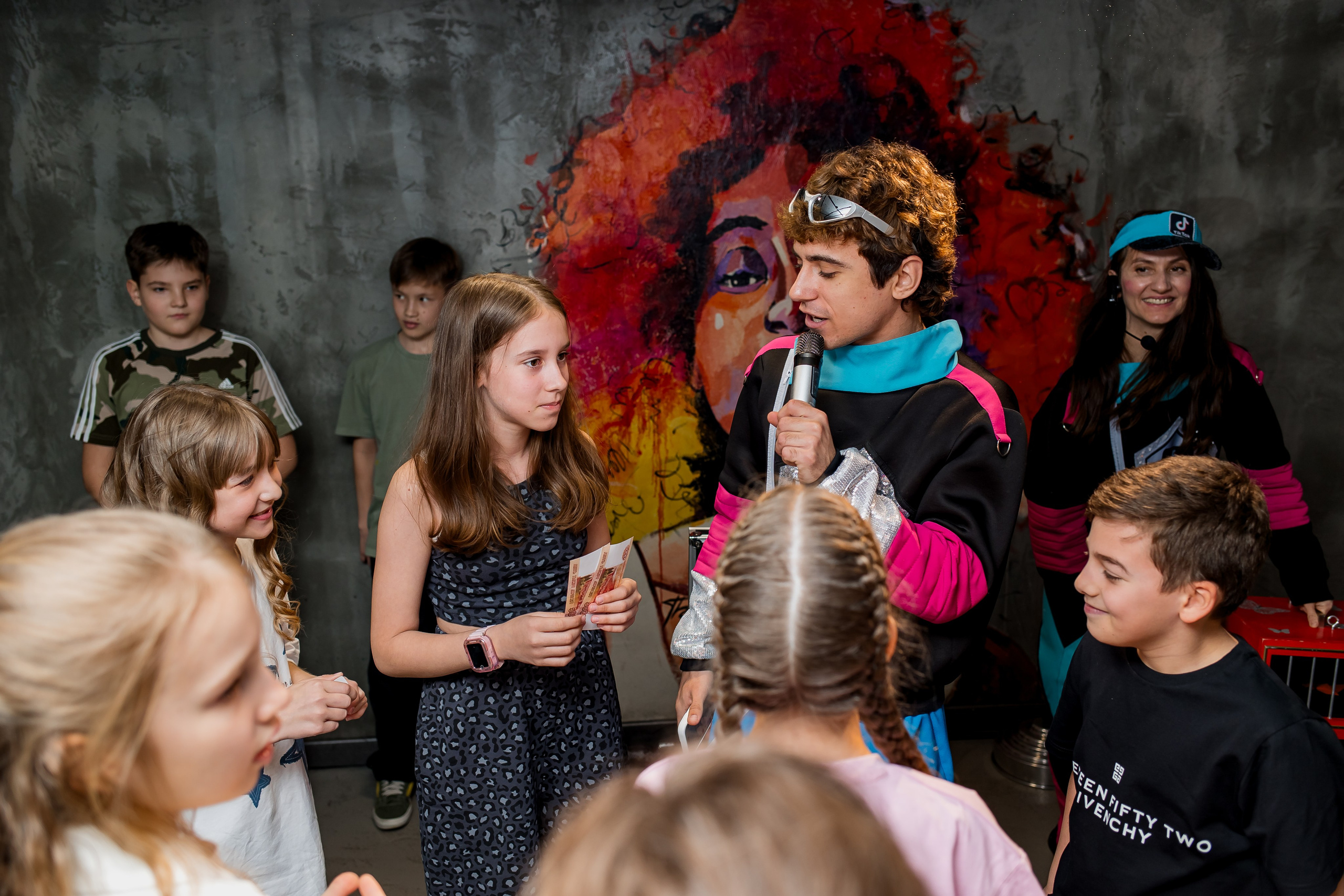 Выпускной 4 класс. Фотограф в Москве Авдеева Мария