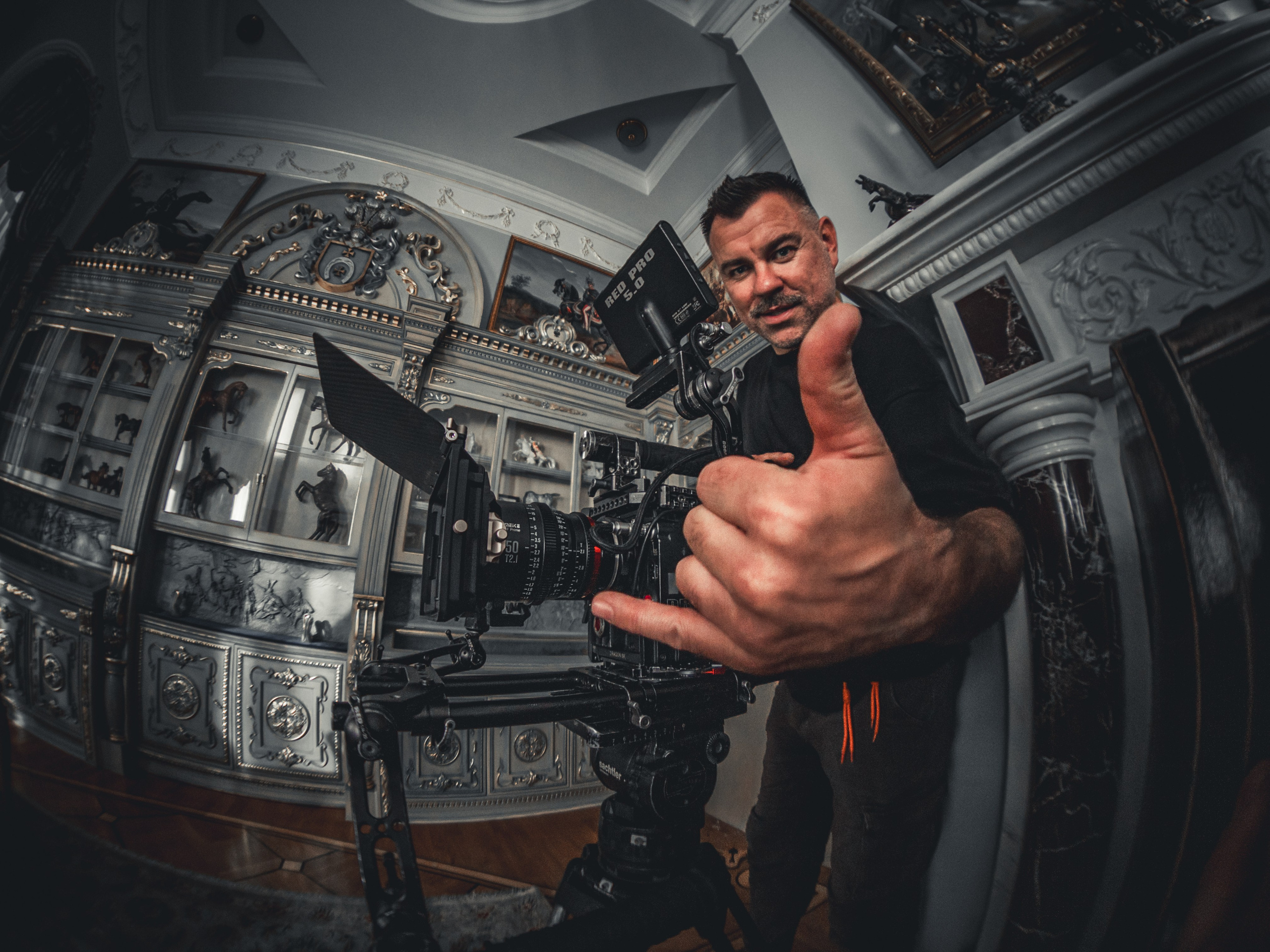 BACKSTAGE GALLERY. «MAK FLAME»