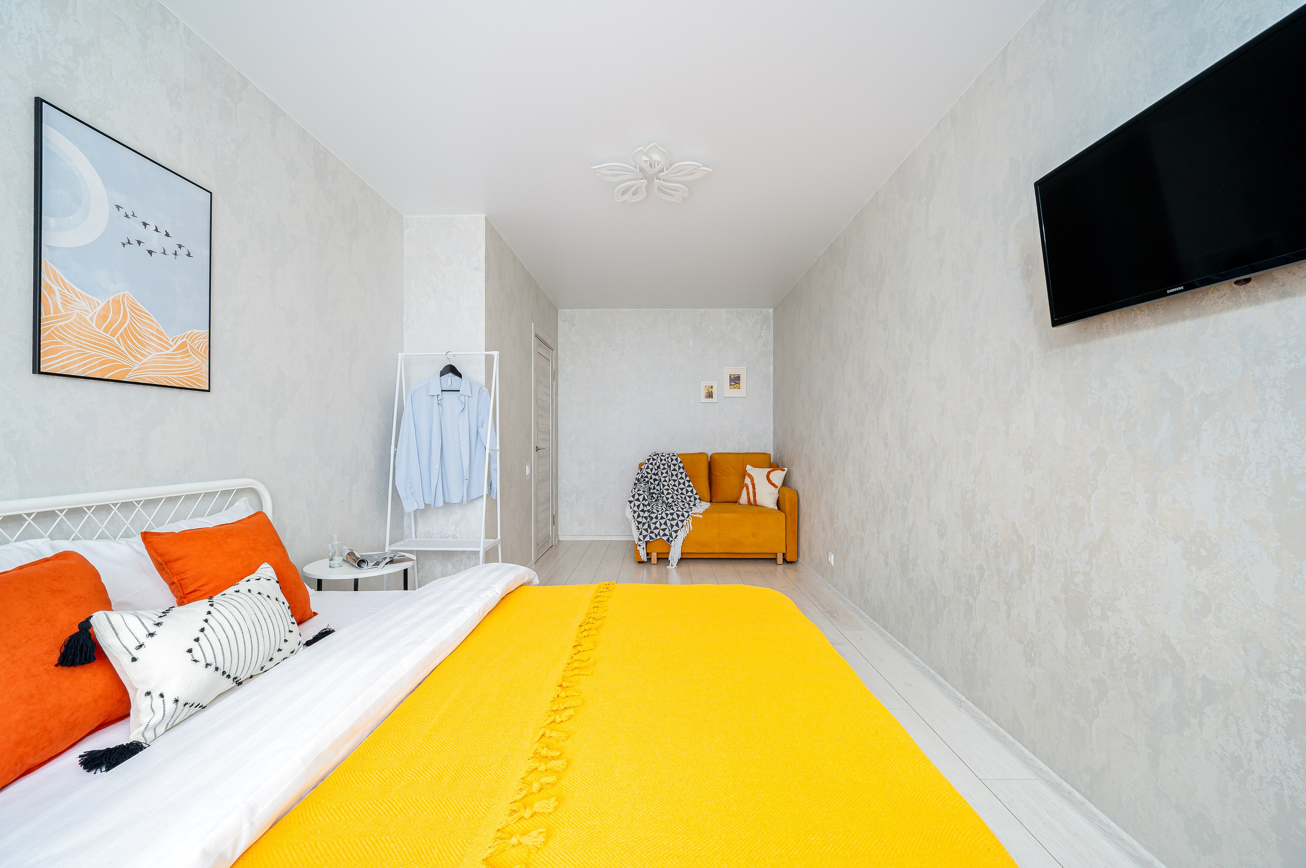 Квартира в Санкт-Петербурге. Интерьерный фотограф. Фото- видеосъемка недвижимости Санкт-Петербург