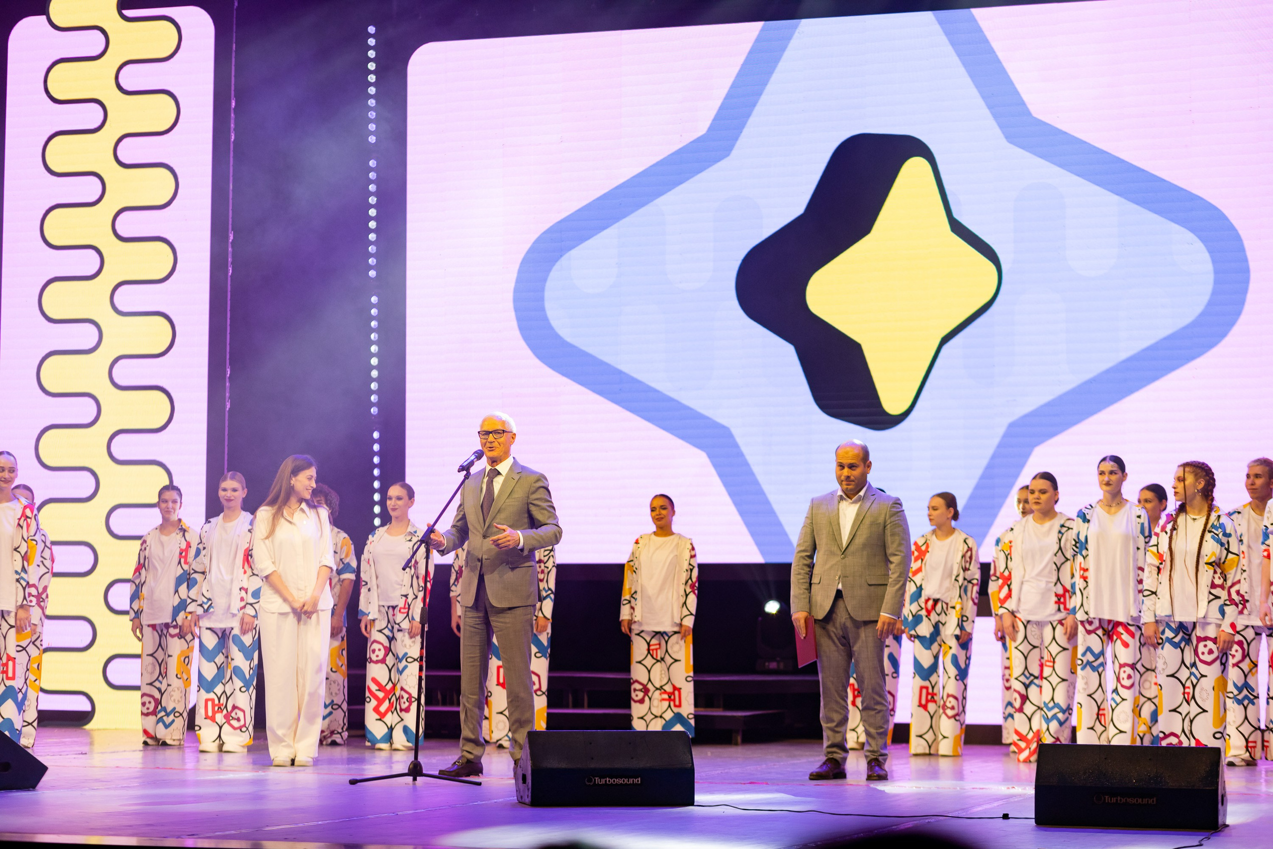 Фотосъемка концертов. Инна Карцева Свадебный фотограф Тольятти