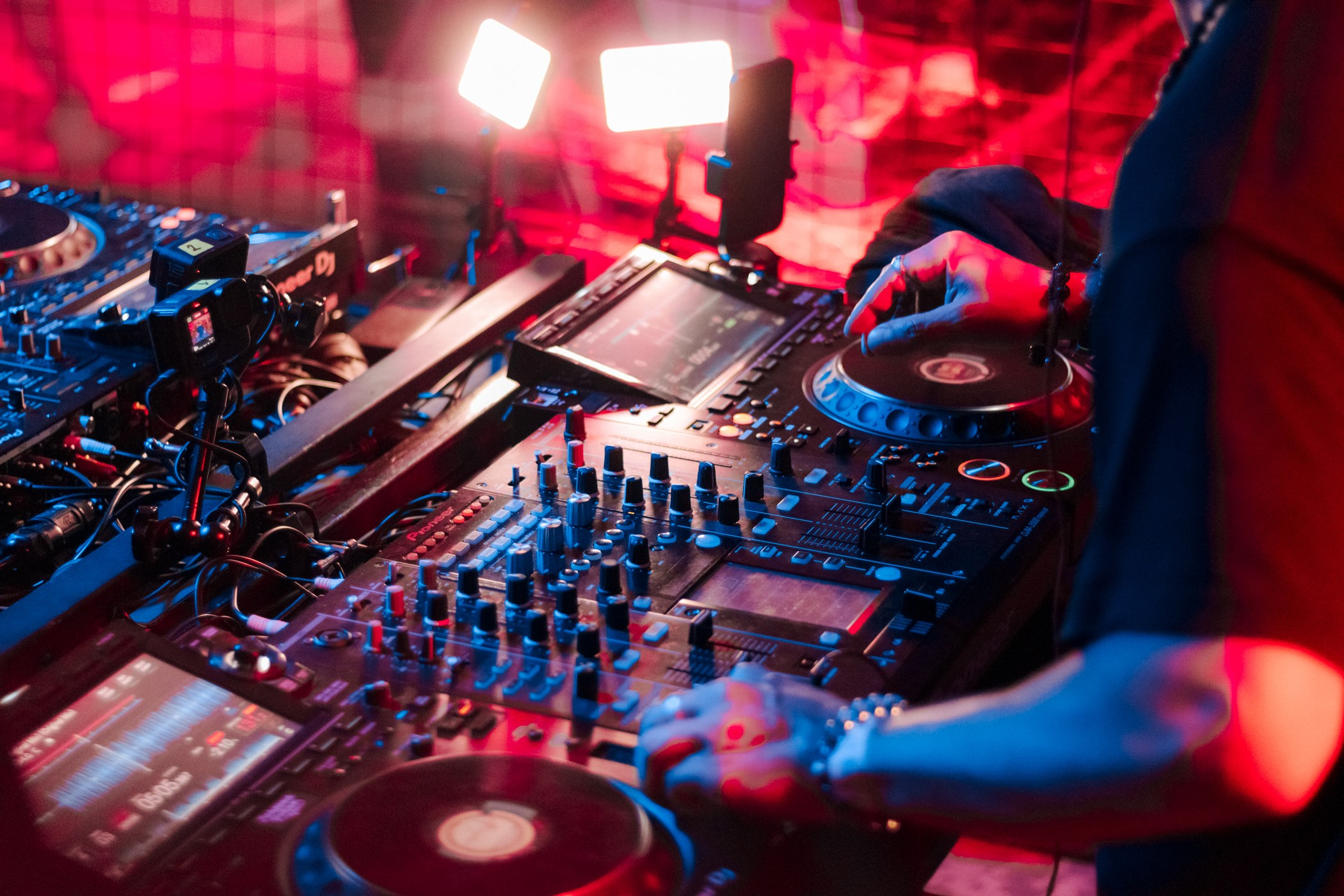 Ночные заведения. Фотограф в Санкт-Петербурге — Петрович Милан