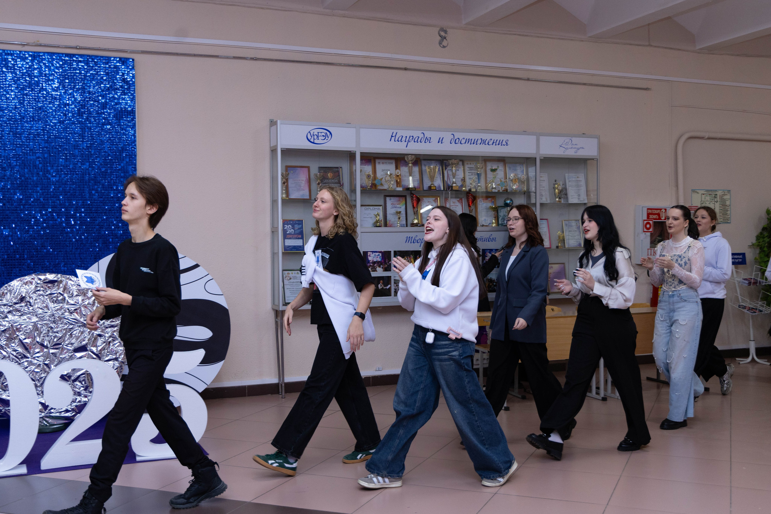 ДЕНЬ ПЕРВОКУРСНИКА. Репортажный и студийный фотограф в Екатеринбурге Коротынская Анастасия