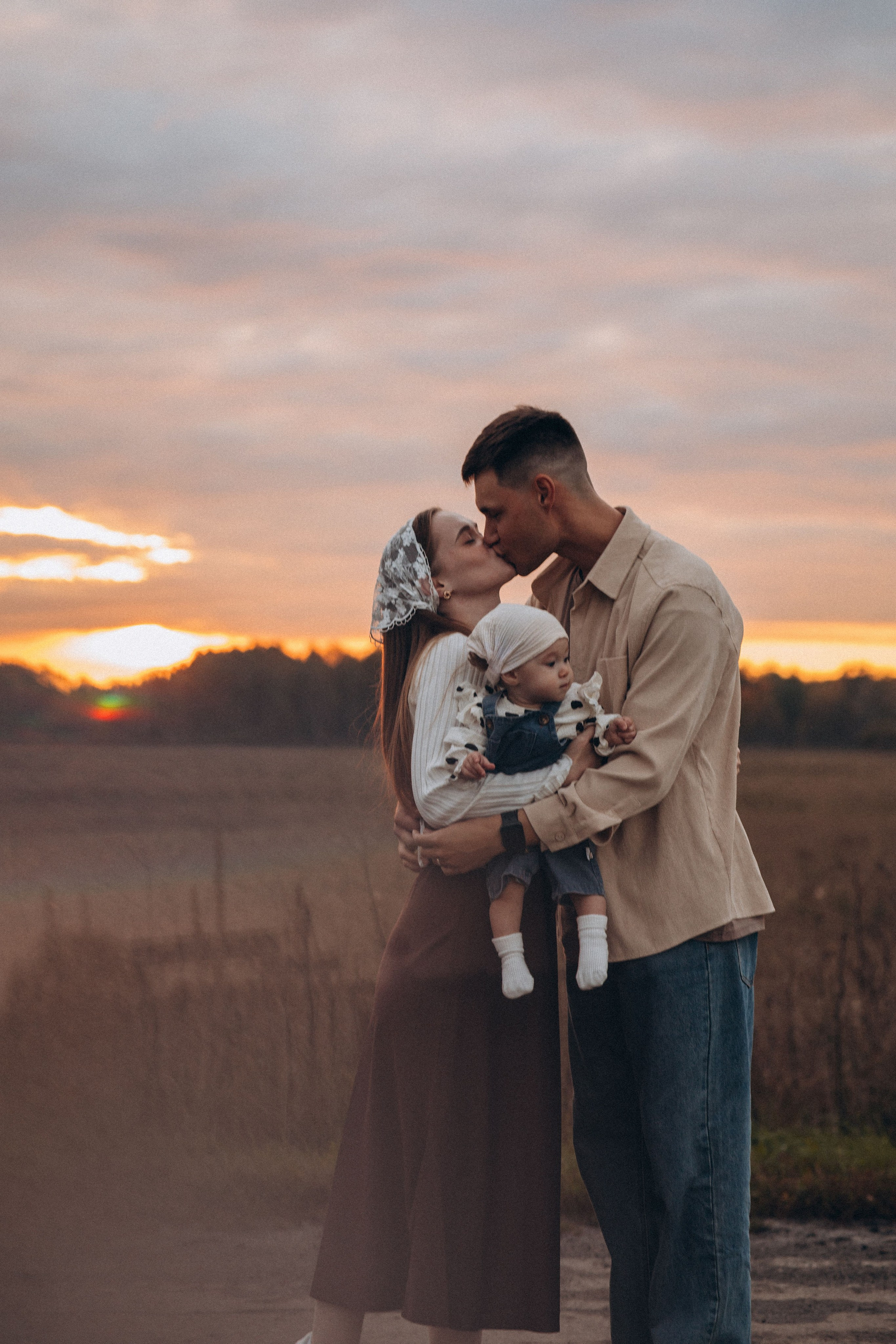 Максим Аня и Каролина. Семейный фотограф Нижневартовск Тюмень Ефимова Ирина