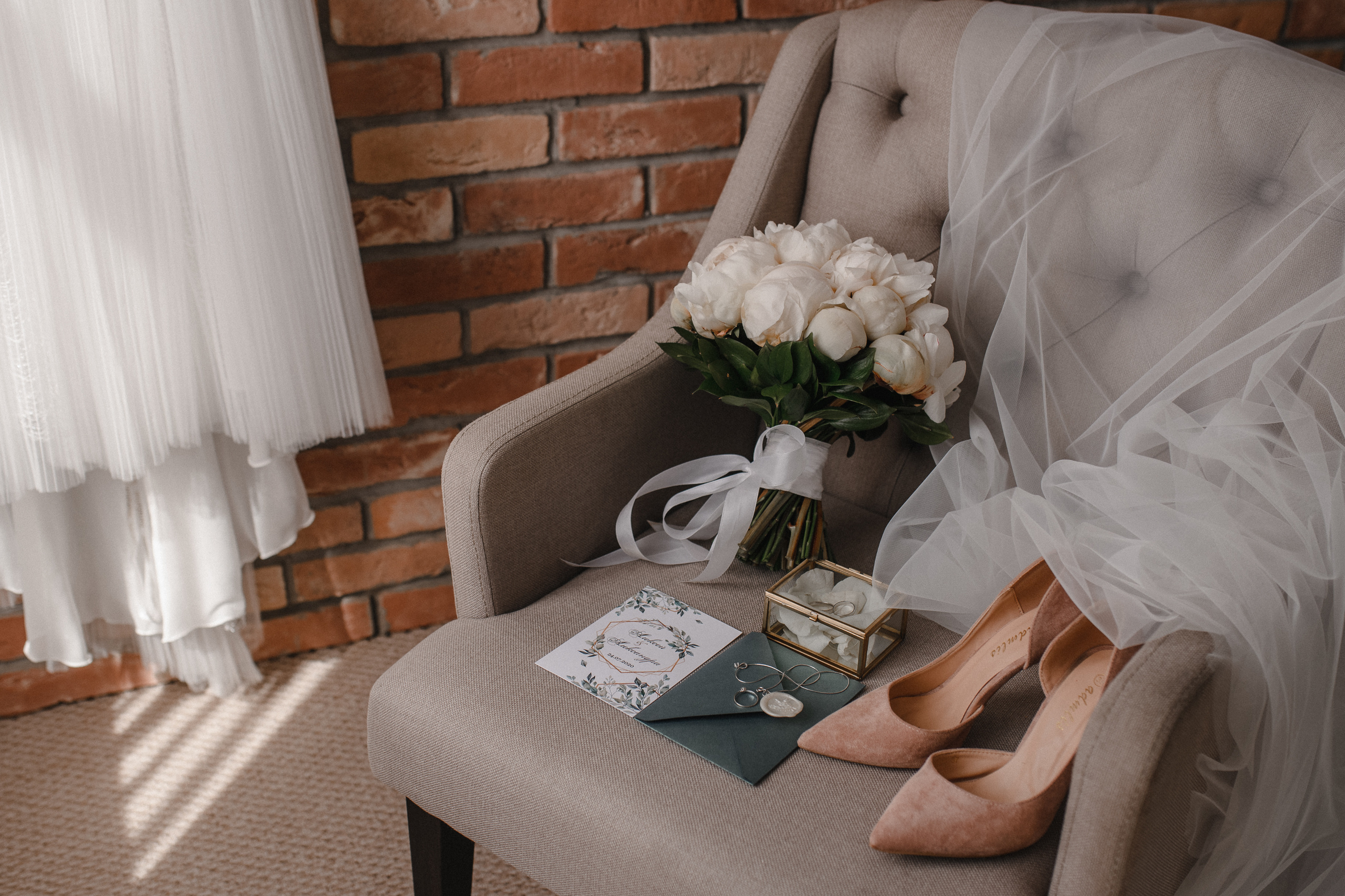 Саша и Алексей. Анна Чугунова