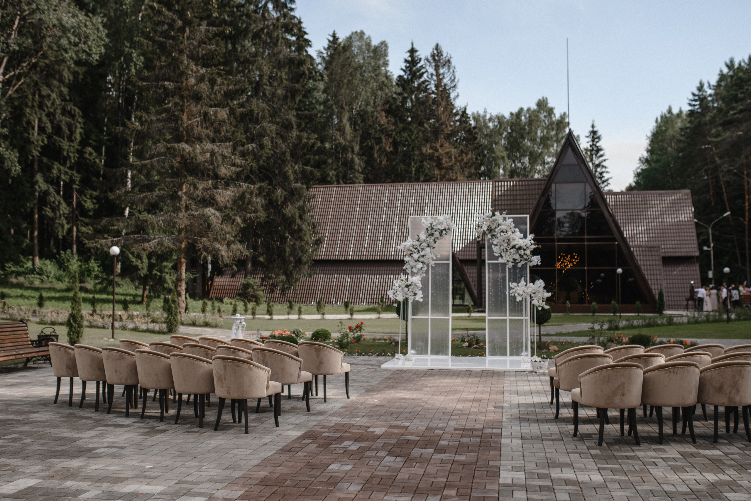 Лиза и Женя. Анна Чугунова