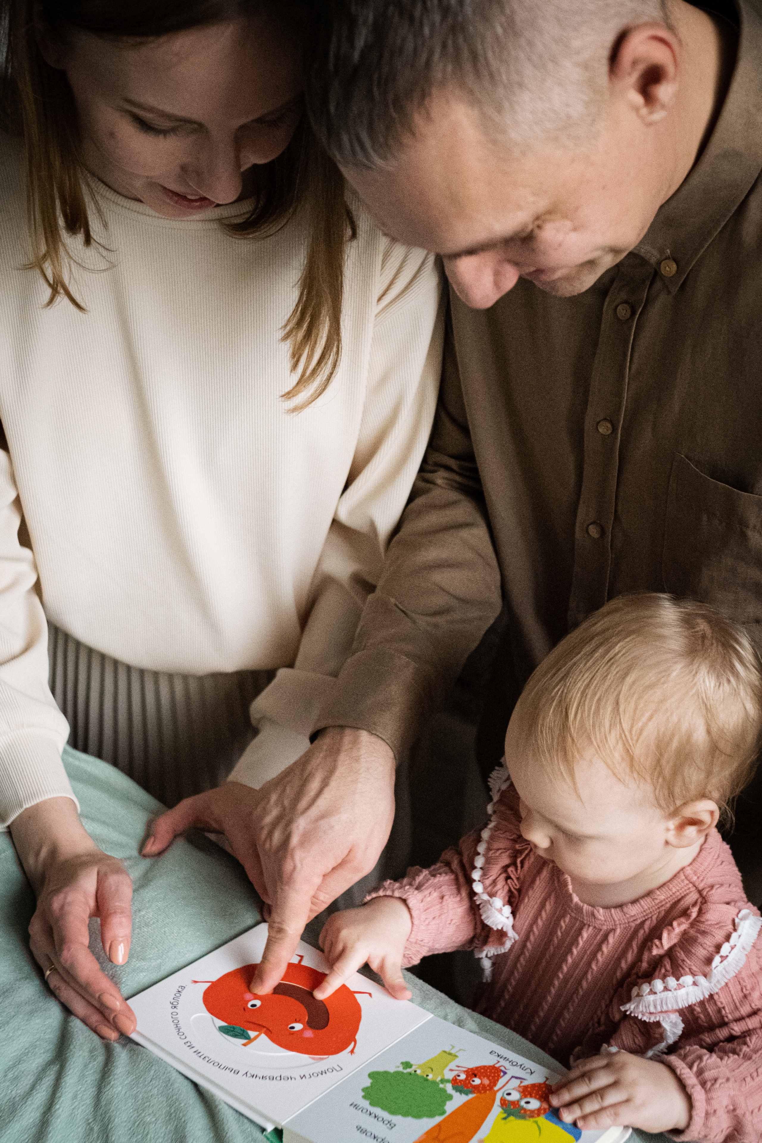Елена, Сергей, Алиса и Кузя. Семейный фотограф в Санкт-Петербурге Дарья Косянчук