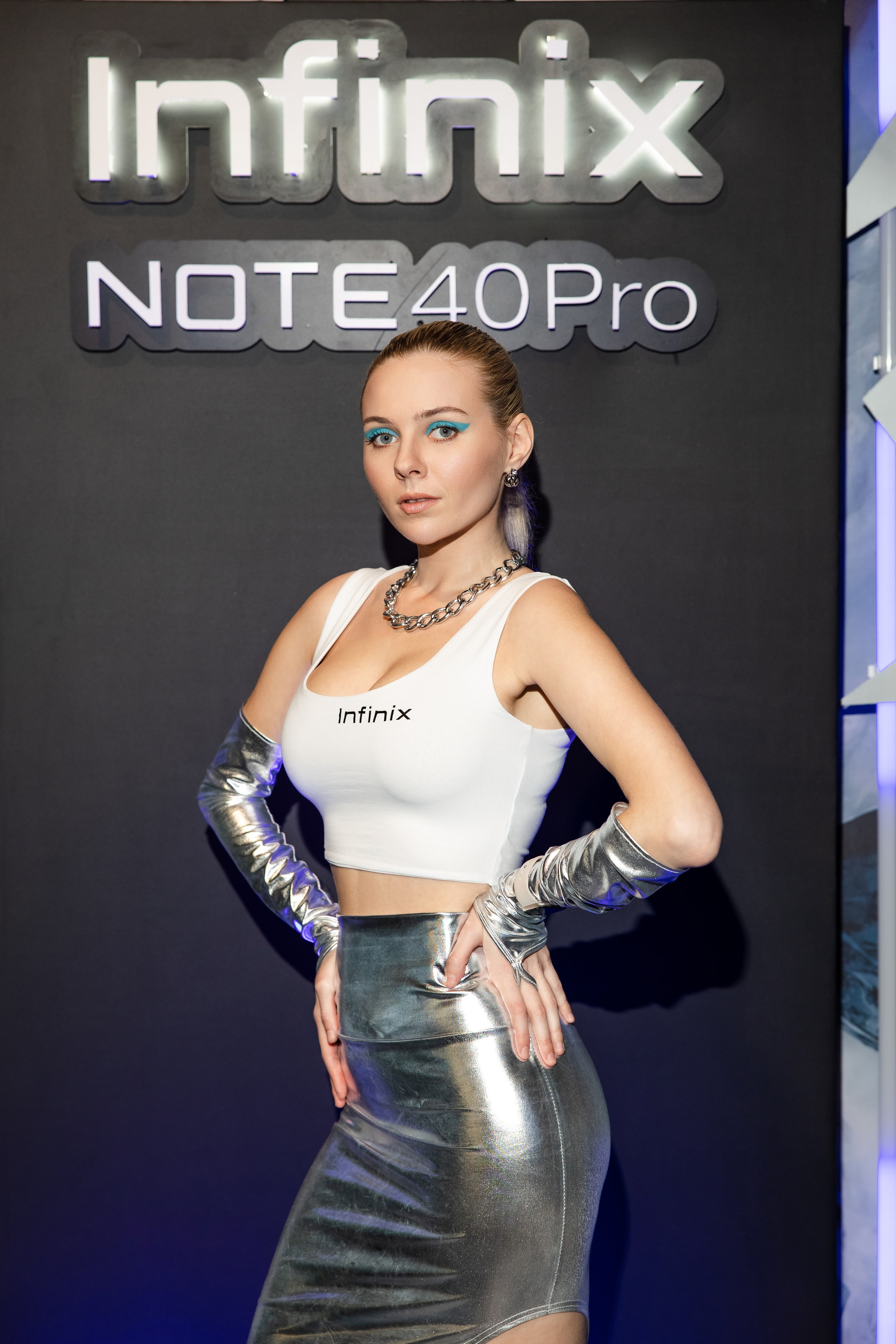 Презентация Infinix. Свадебный репортажный фотограф в Москве