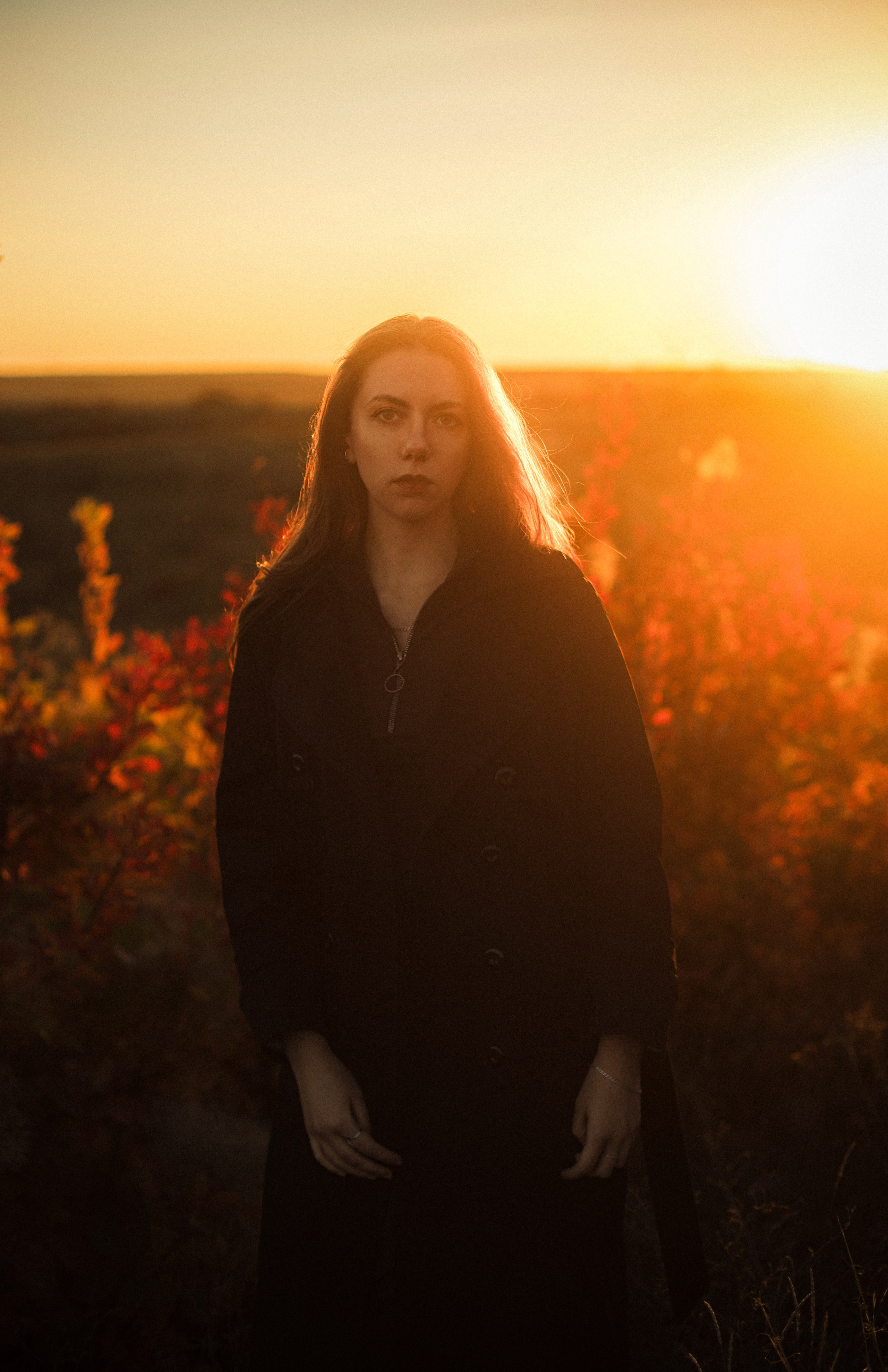 Лиза. Осень. 2026 год. BLACK CLOWER Фотограф Енакиево