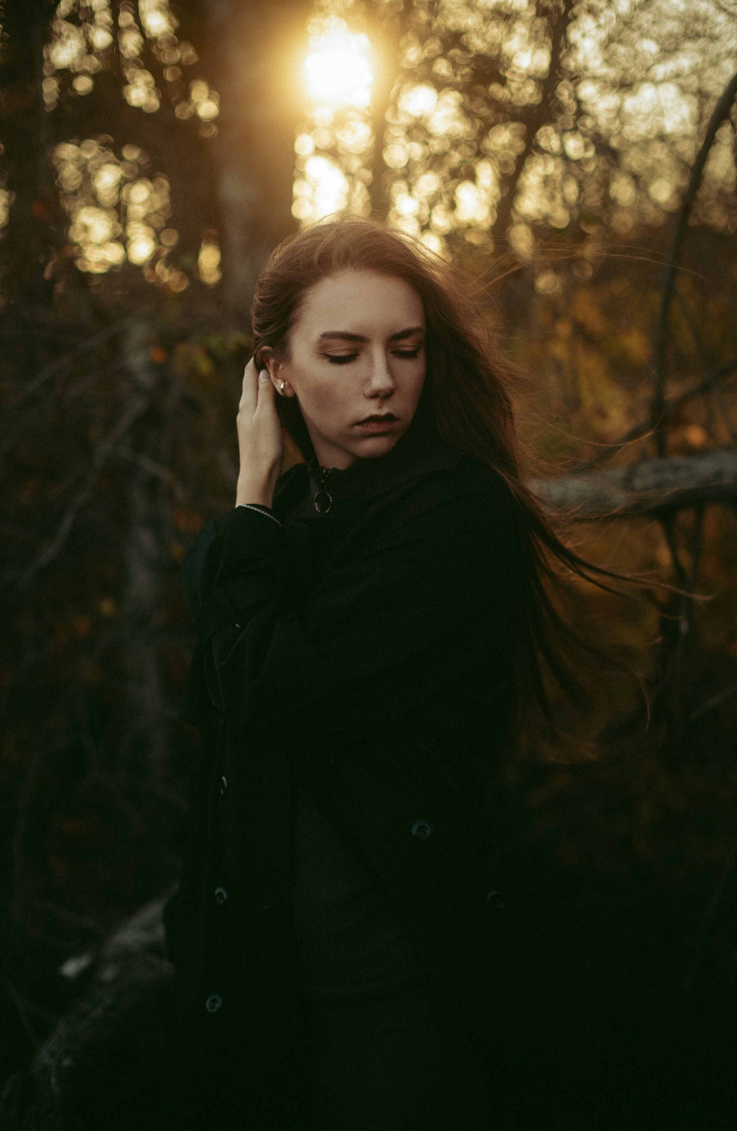 Лиза. Осень. 2026 год. BLACK CLOWER Фотограф Енакиево