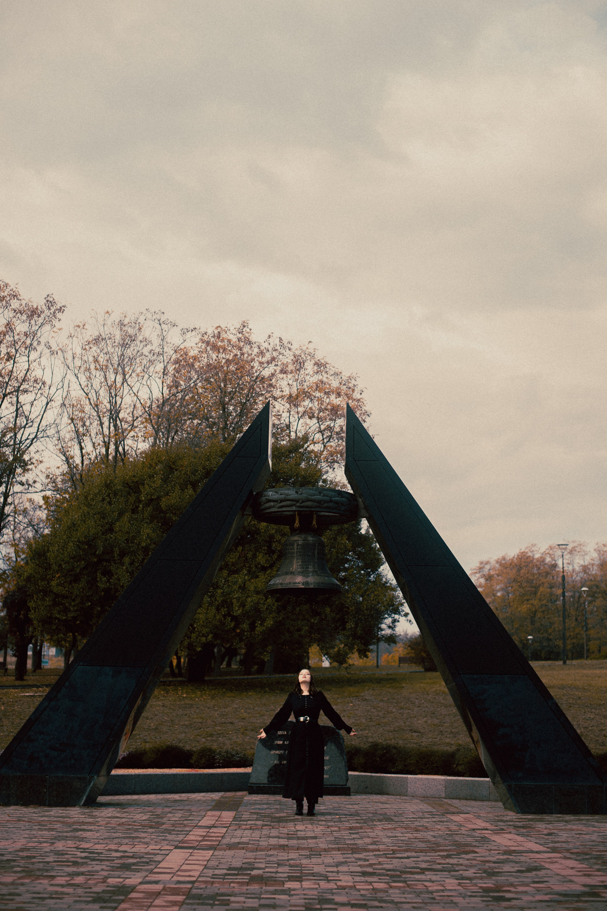 Осень и Ри. BLACK CLOWER Фотограф Енакиево