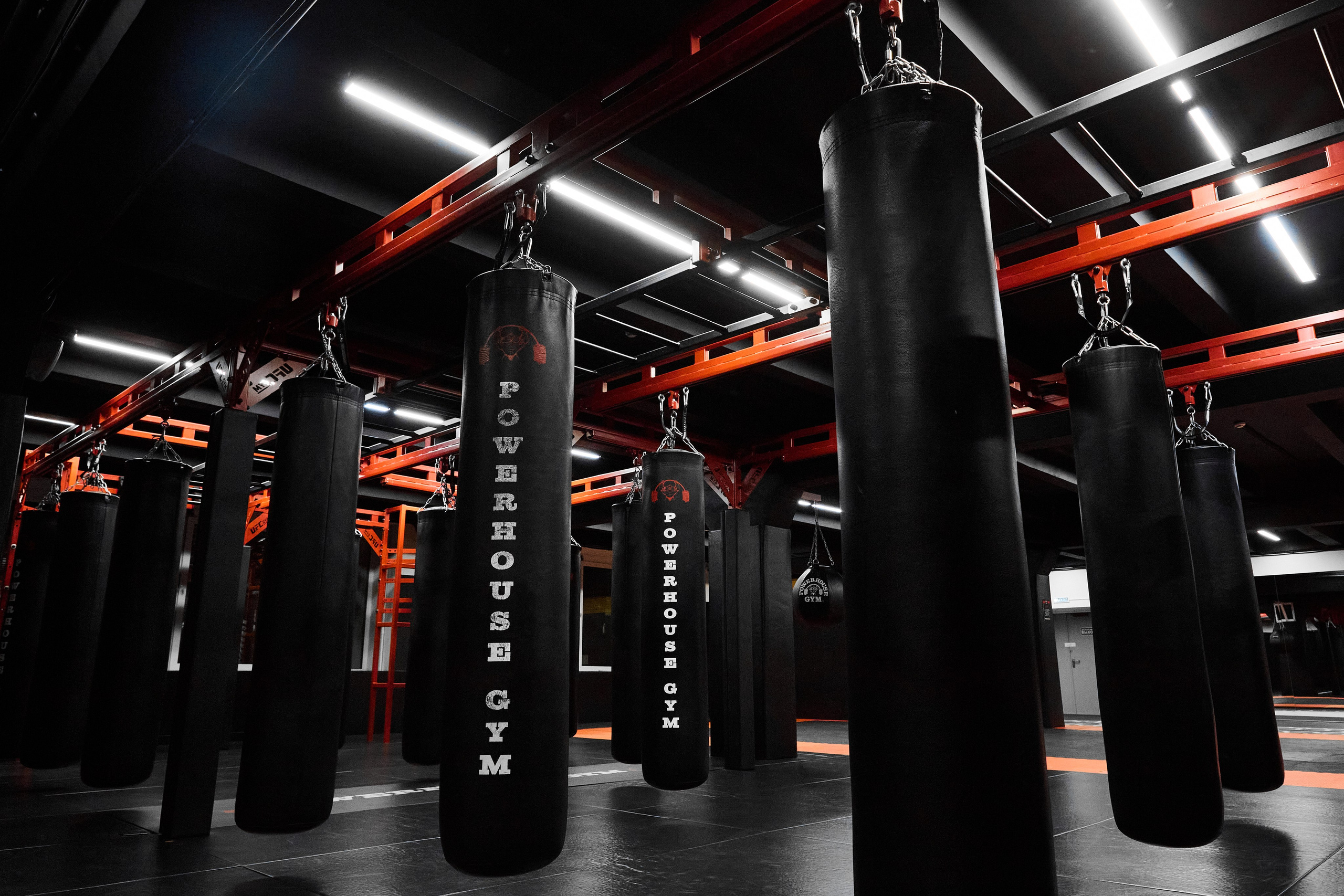 Интерьерная съёмка фитнесс клубов и спортивных площадок. КонТайм: профессиональная съемка для организаций