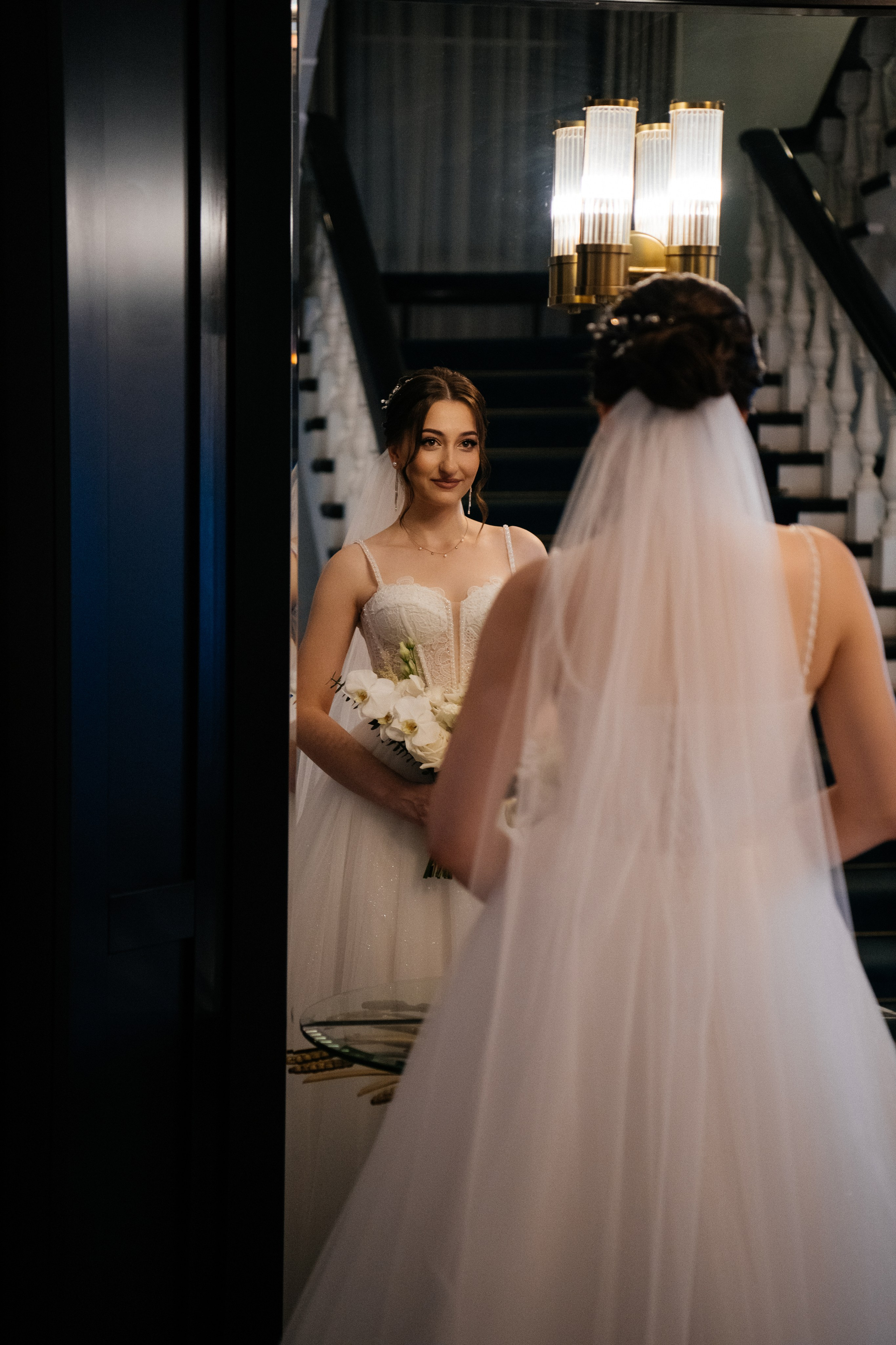 alt="Свадебная фотосессия в Барнауле. Свадебный фотограф Анна Глухова"