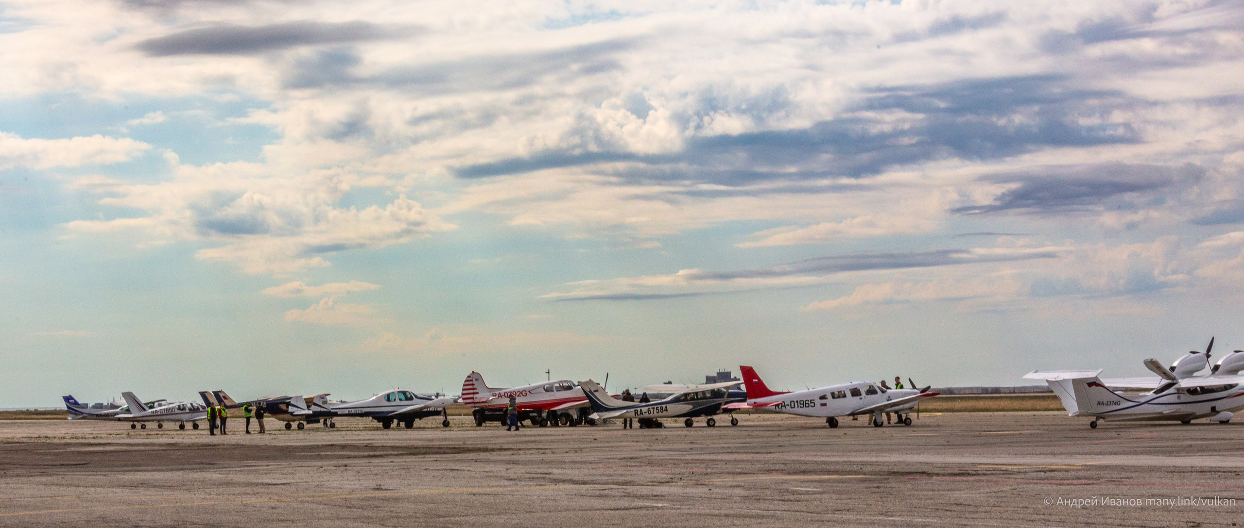 Перелёт на Байконур в 2026 г на самолётах АОН. Фотоальбом показывающий увлекательный мир авиации и мир медведей Андрея Иванова