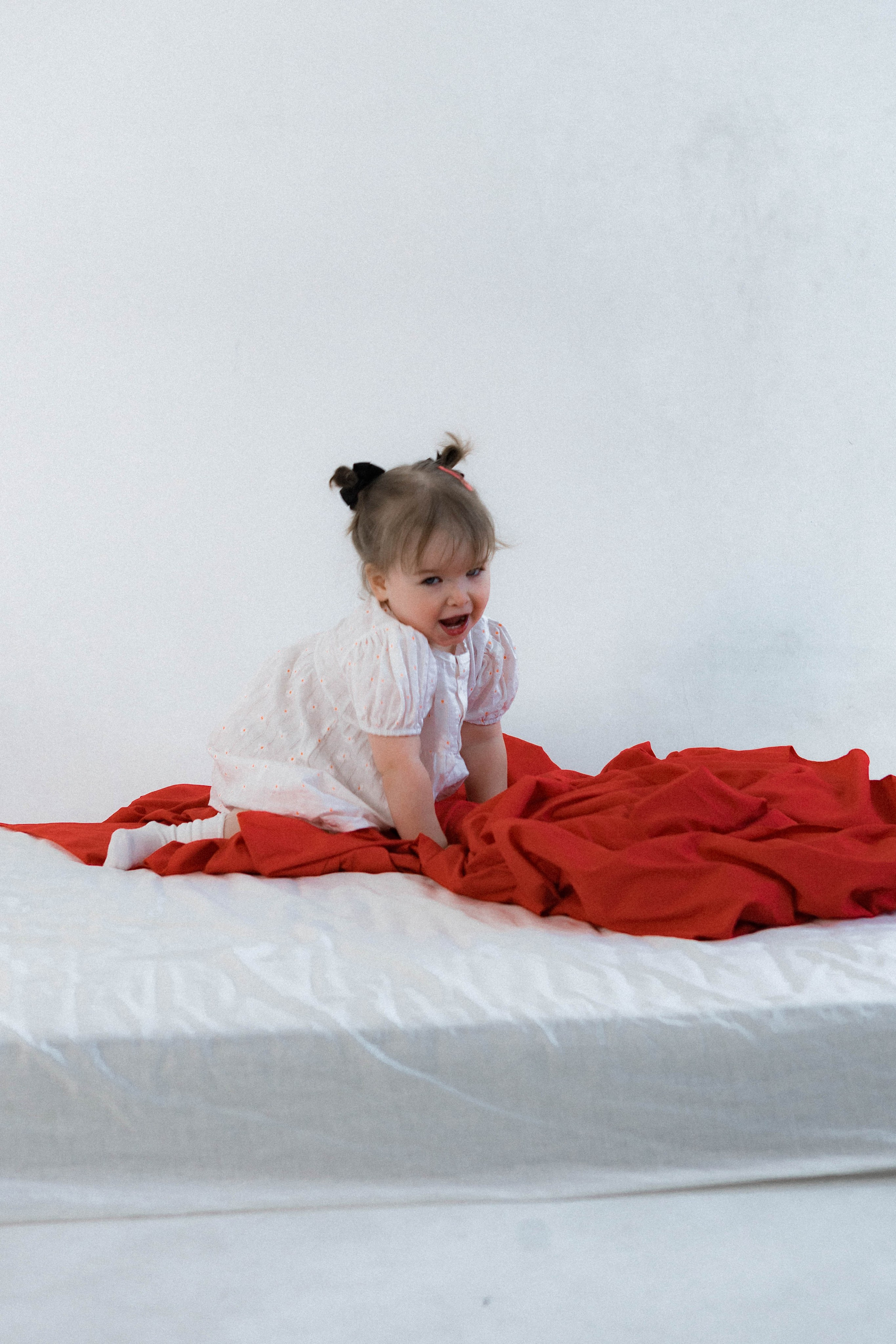 Семейная: Алена и ее дочка Женя. Контент-фотограф для творческих единиц и мастеров в Санкт-Петербурге